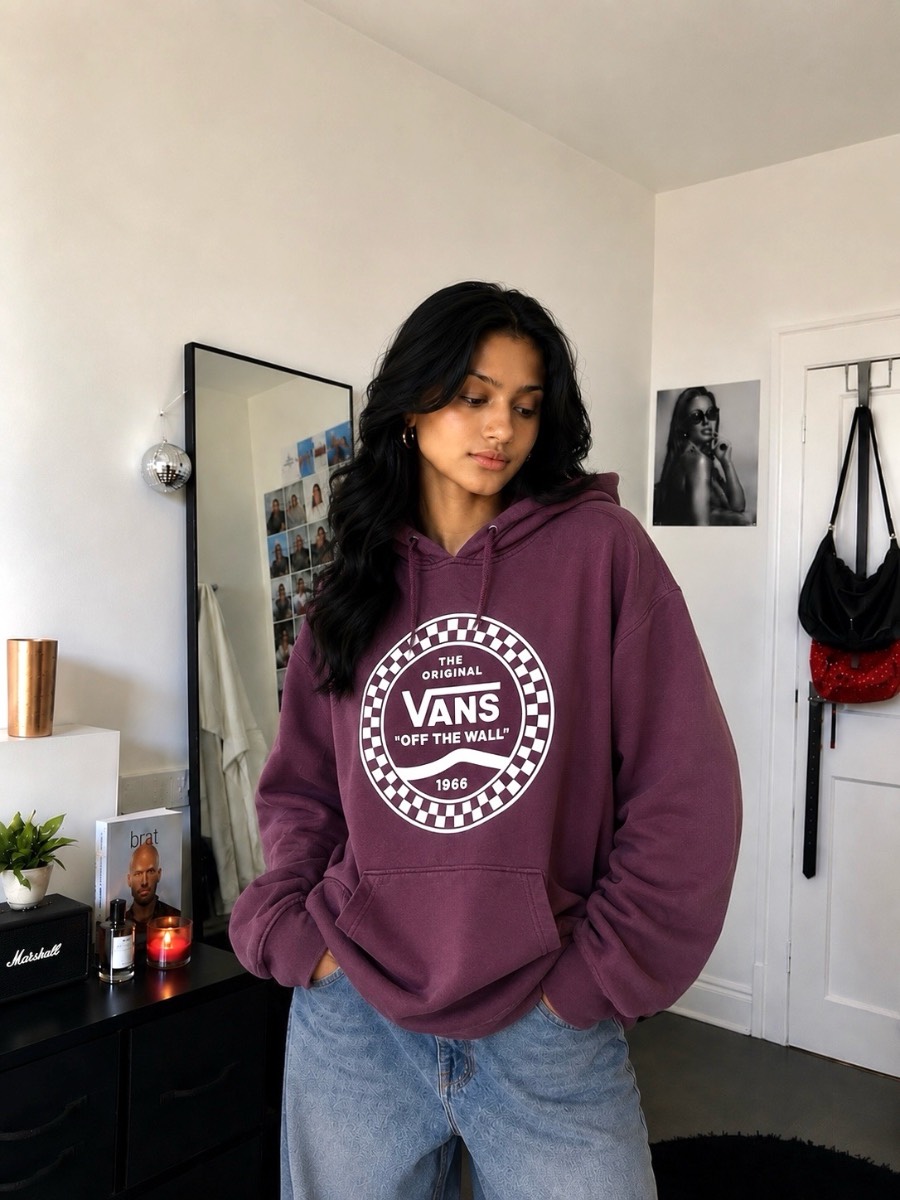 Men’s size small vans skater hoodie burgundy Y2K