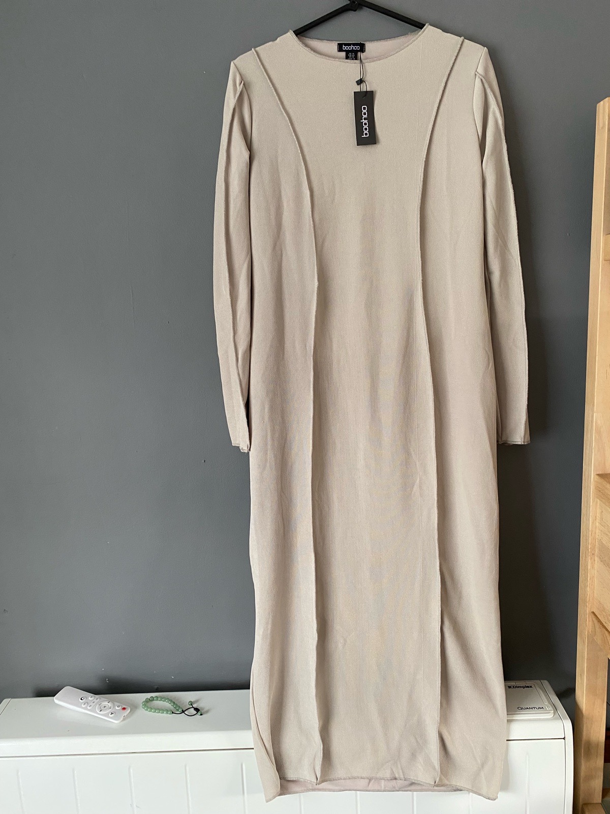 Item #564 – Boohoo Compact Rib Seam Detail Midaxi Dress – Stone – UK 14 – New With Tags