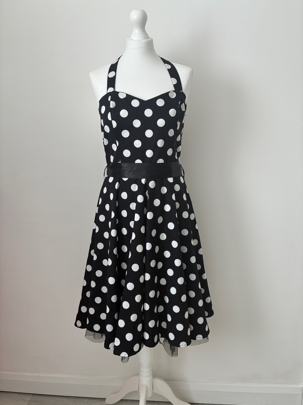 Hears & Roses Black White Polka Dot Swing Dress Size 16