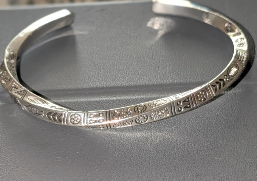 Silver tone Ethnic Tribal Cuff Bracelet | Engraved Motif Twisted Open Bangle
