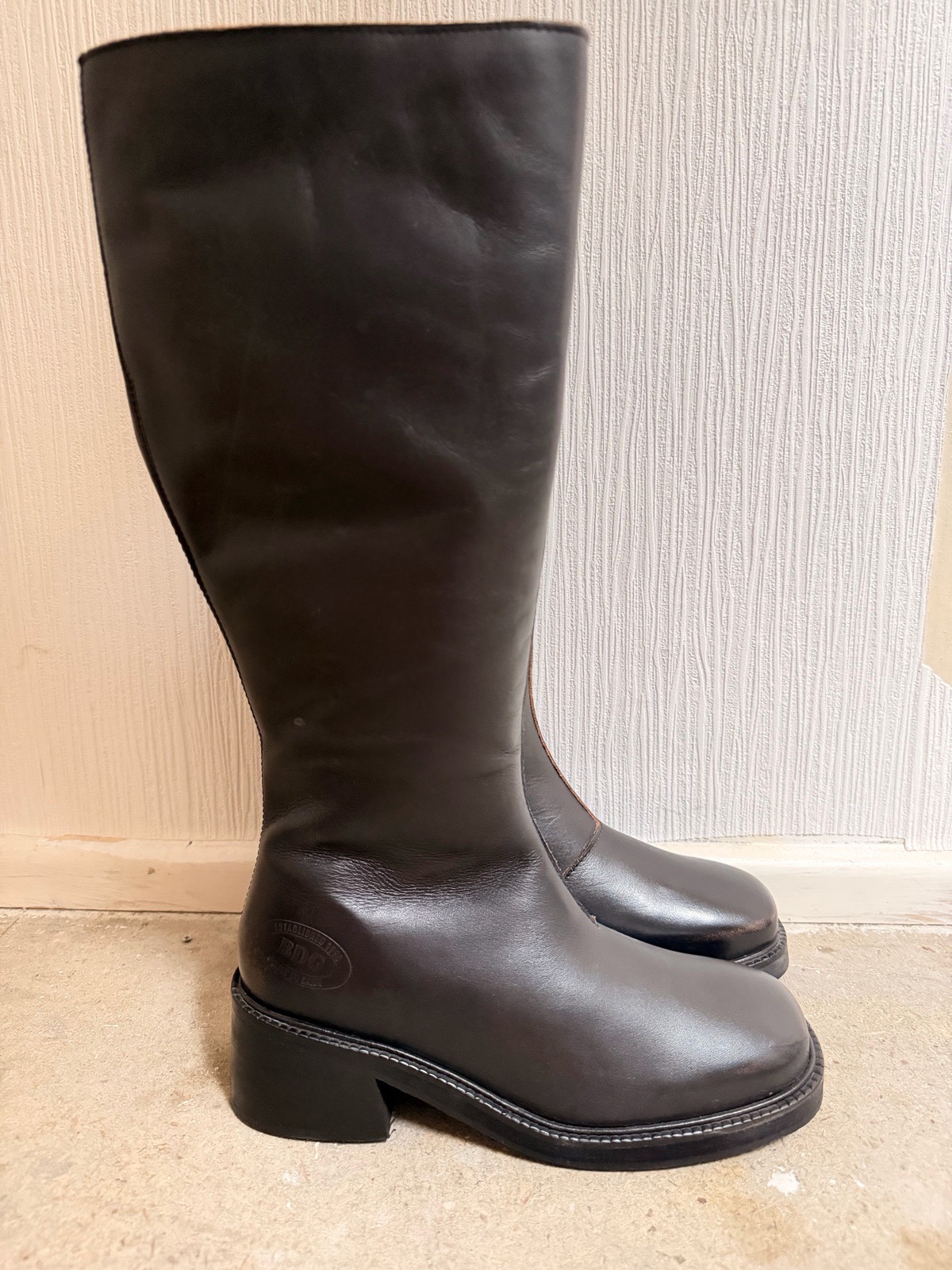 BDG leather knee high boots, block heel size uk 5