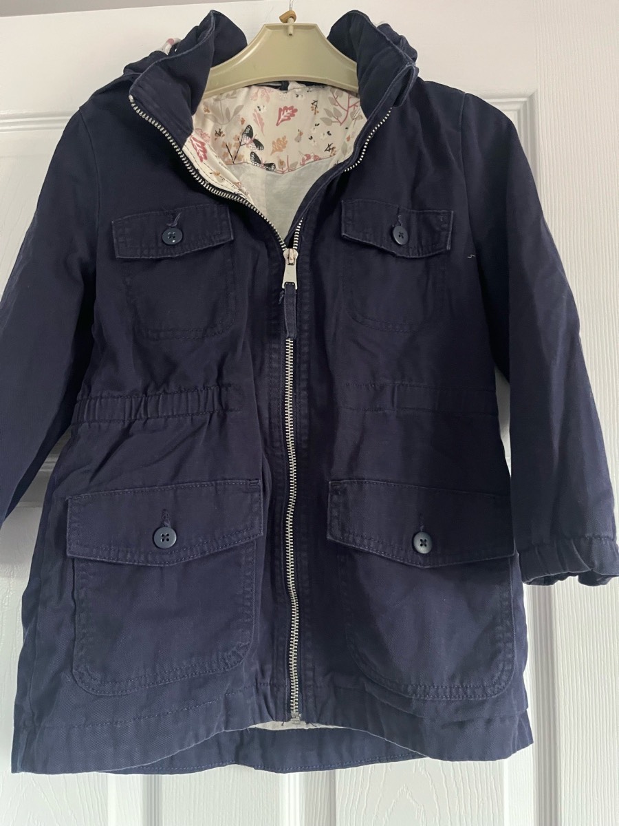 Girls Navy Parka in 5-6 years
