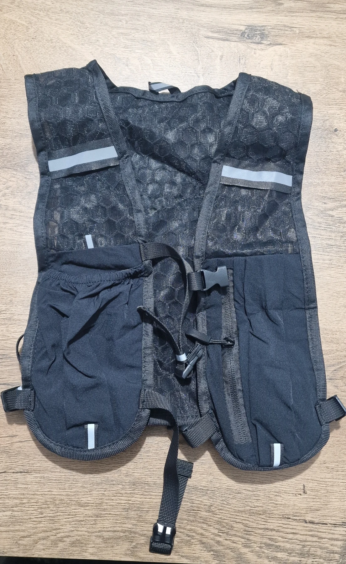 Outdoor vest