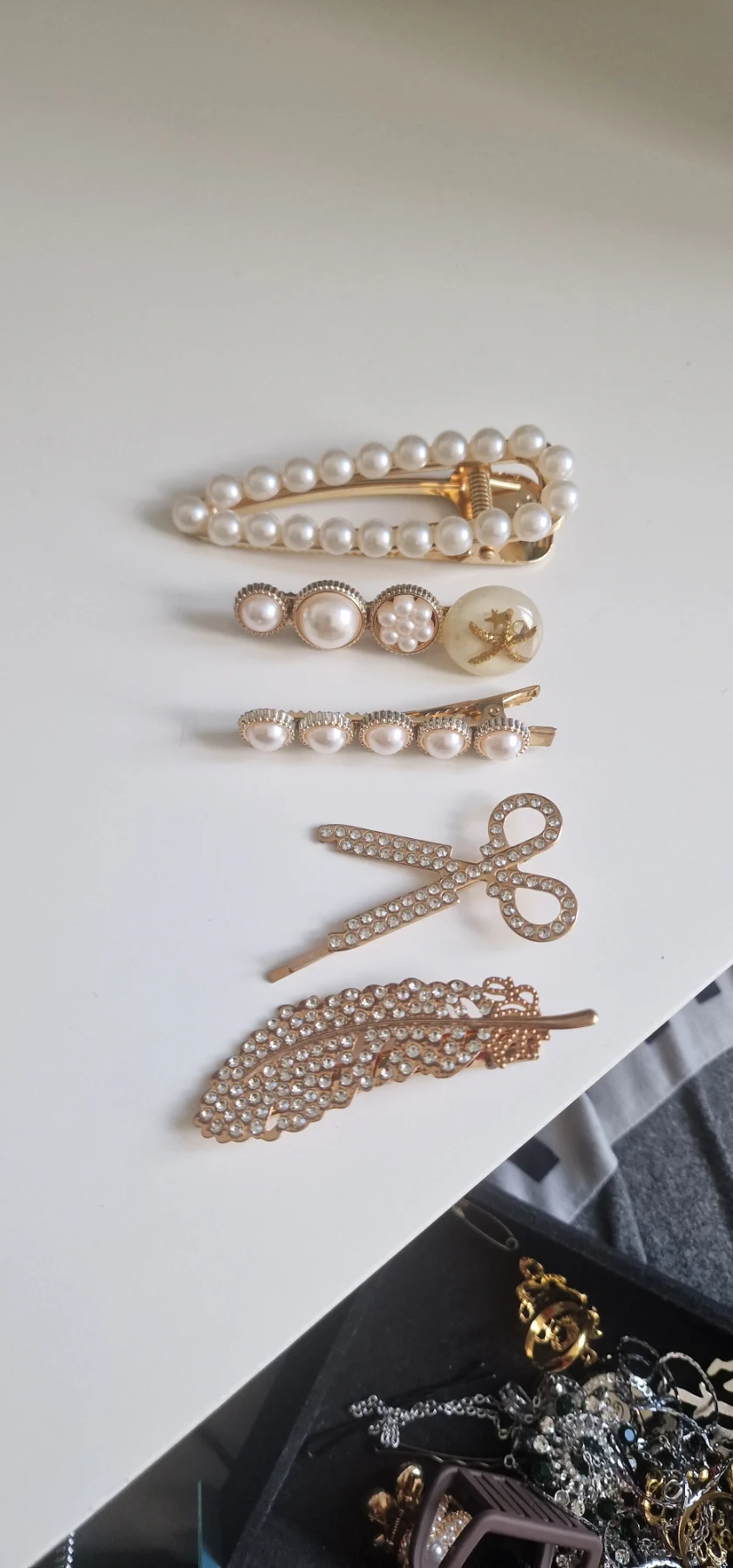 Hair pins set