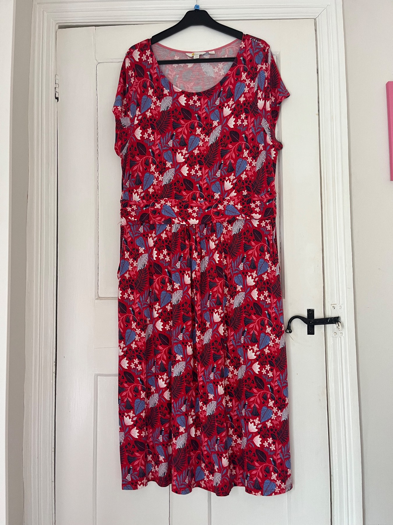 Boden size 22L red floral stretch jersey midi dress
