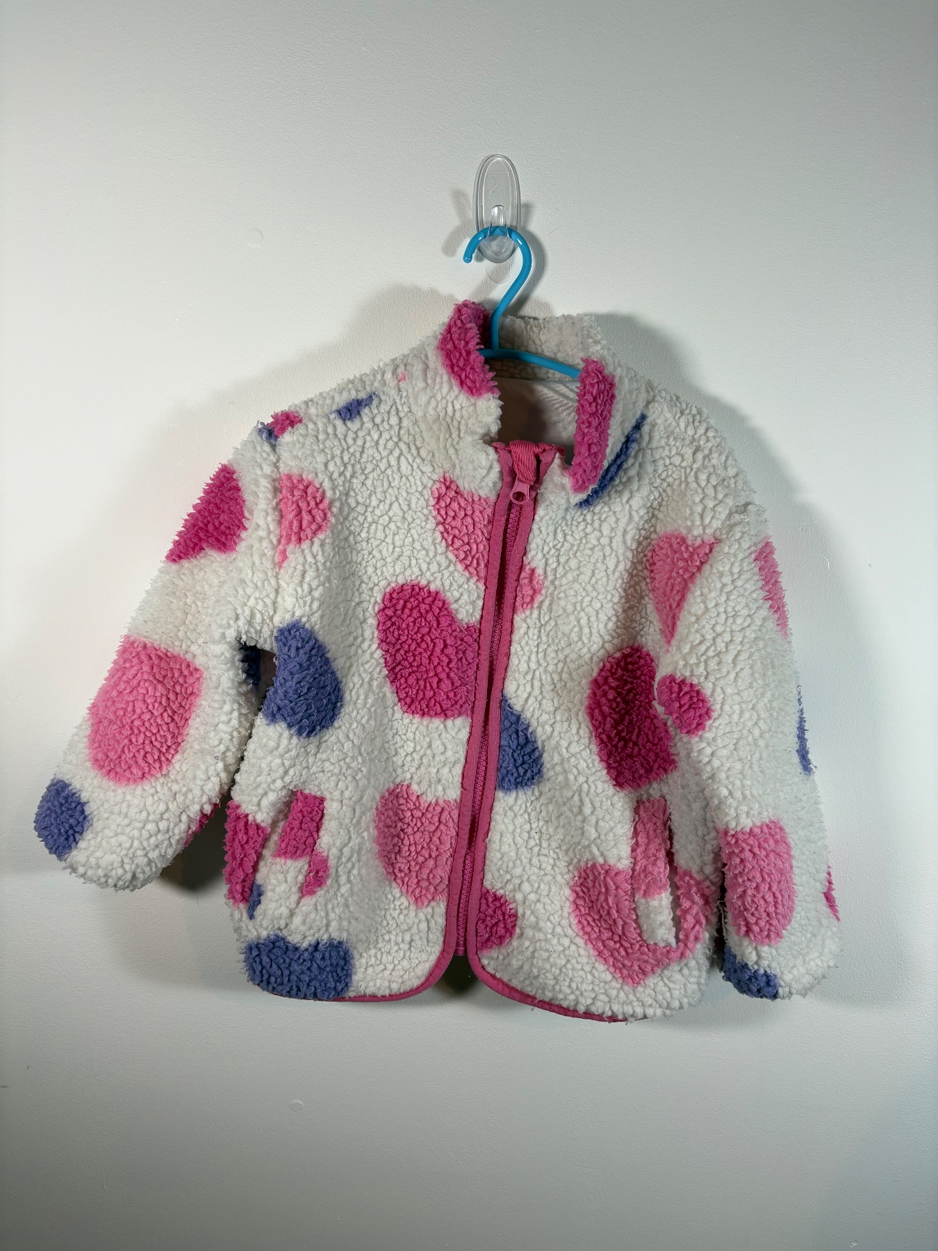 Nutmeg Girls Fleece Jacket – Age 2–3 – Pink/Purple Hearts – Bobbly Fleece Material