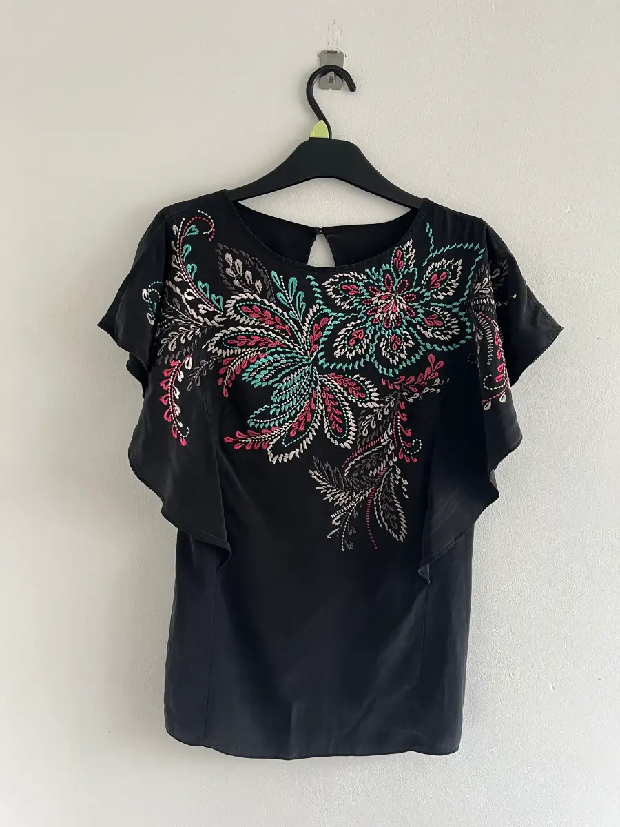 Vintage Black Embroidered 100% Silk Womens Top Size S/8
