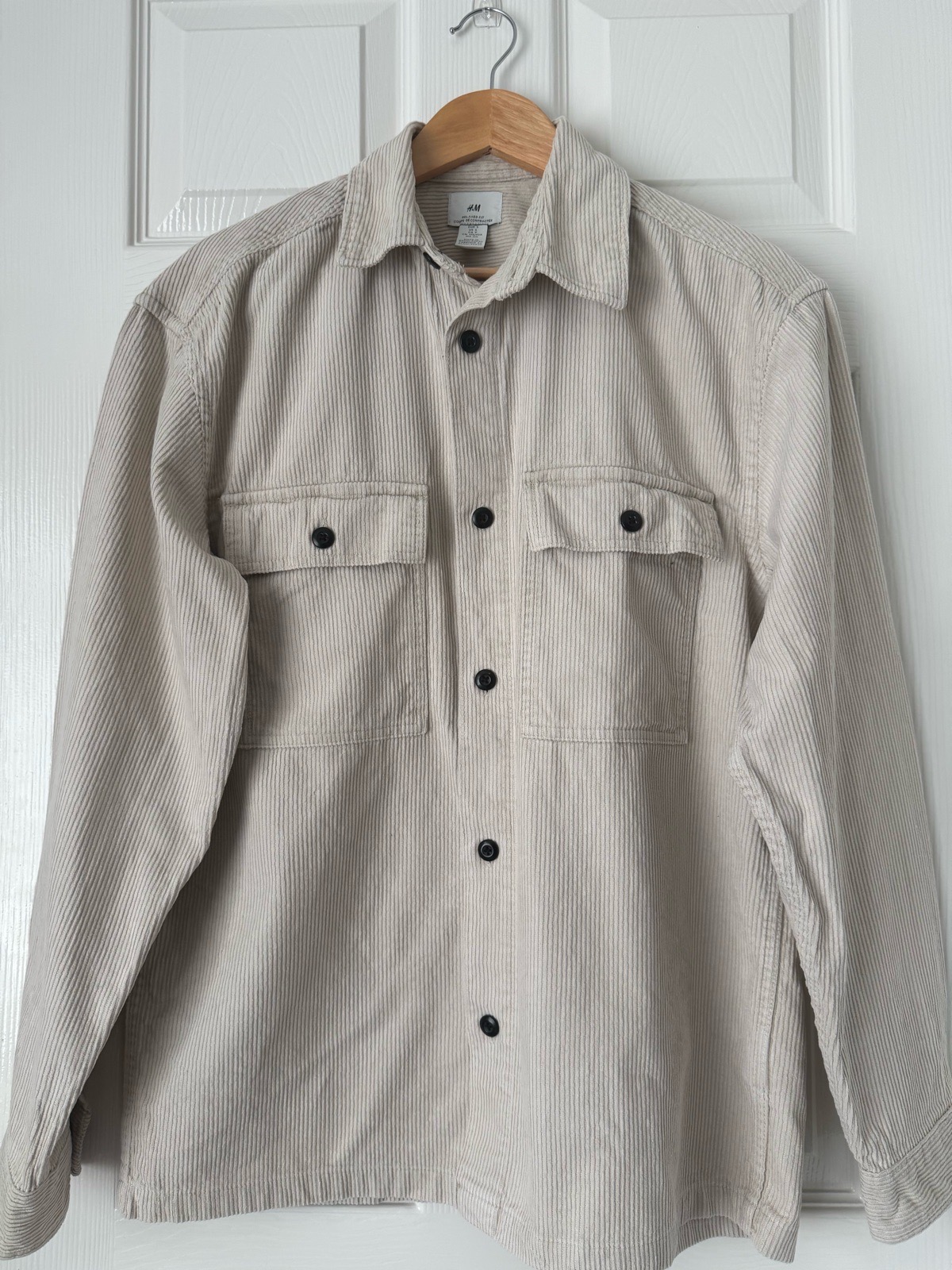 H&M Mens Beige Corduroy Relaxed Fit Long Sleeve Button-Up Overshirt Size S 1346