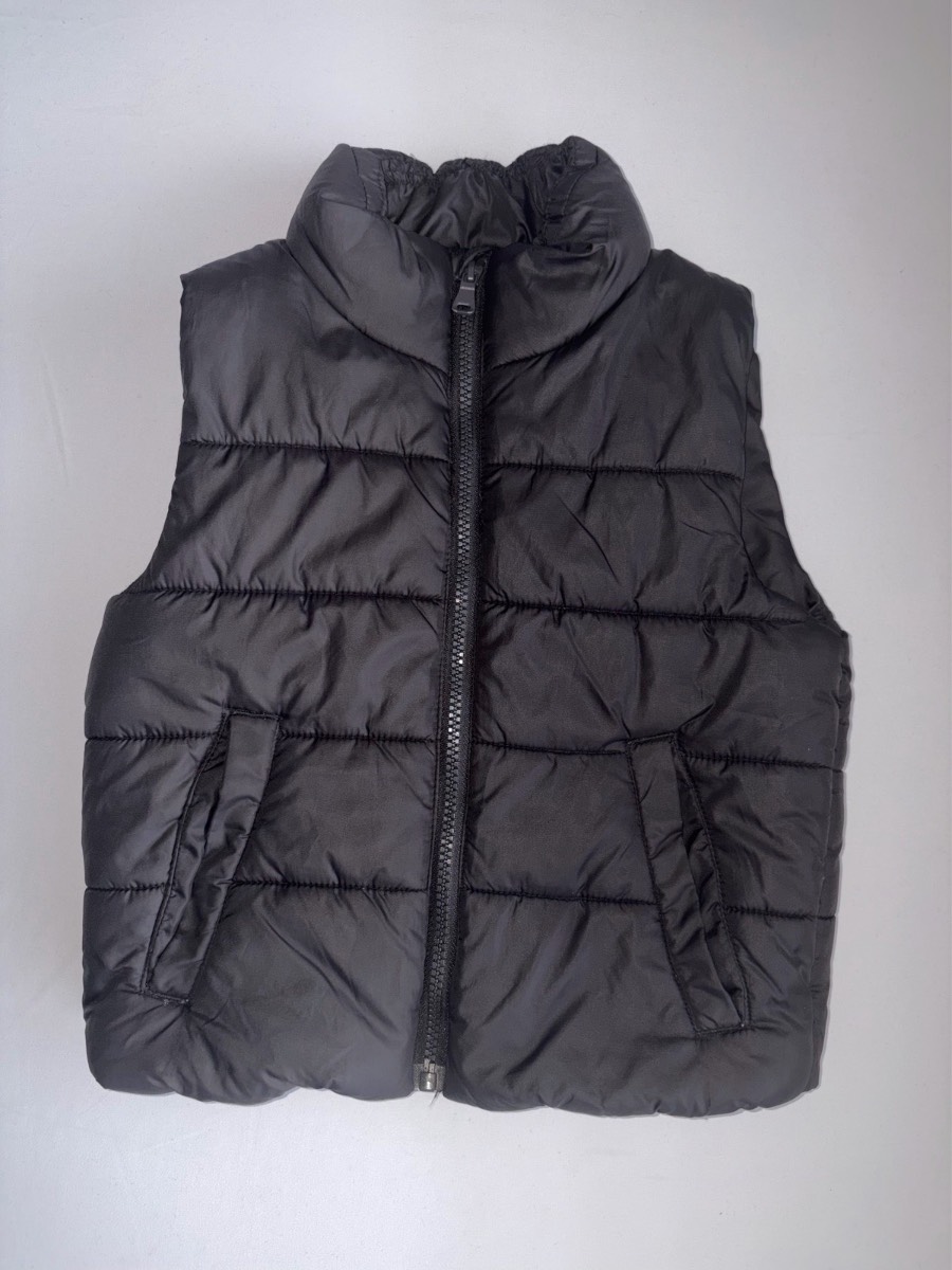 H&M Boys Black Bubble Bodywarmer Gilet Jacket Outdoors Winter Sleeveless Coat Age 2 to 4