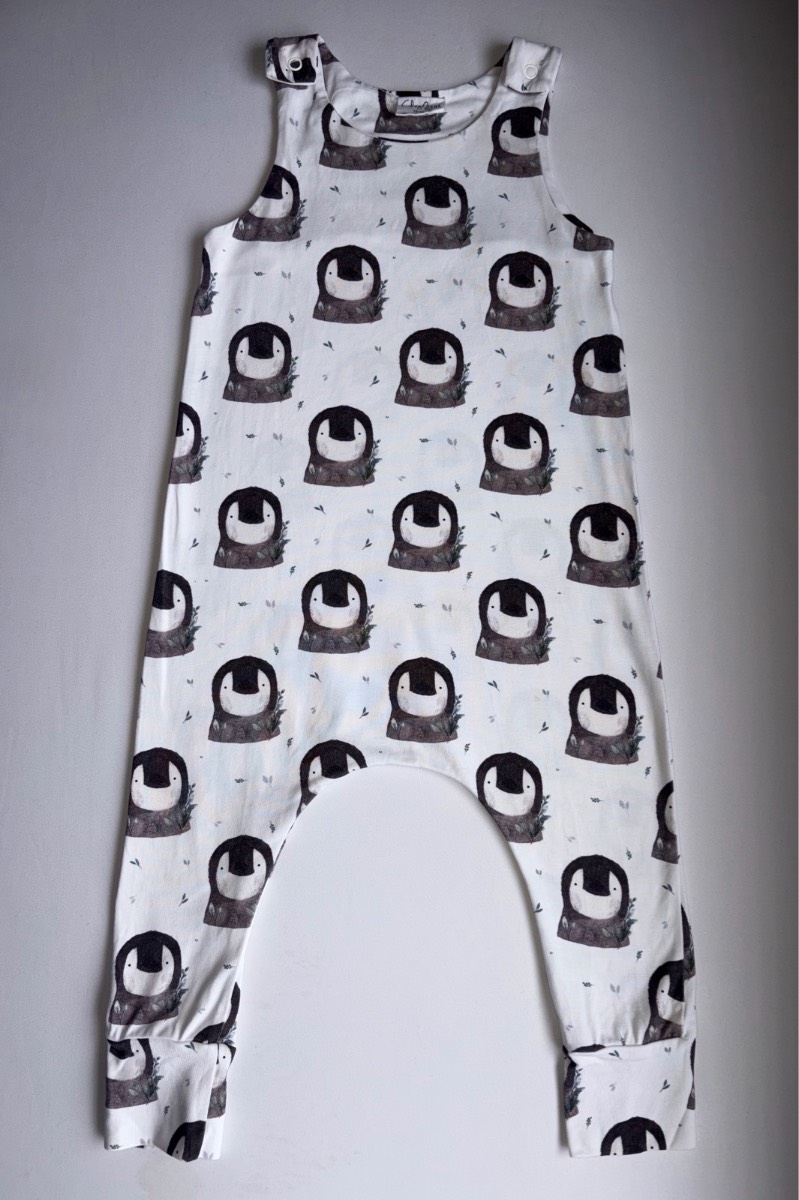 Claybear Unique Kit Penguin Winter Print Dungarees Handmade Toddler Clothing Romper 12-18 Months