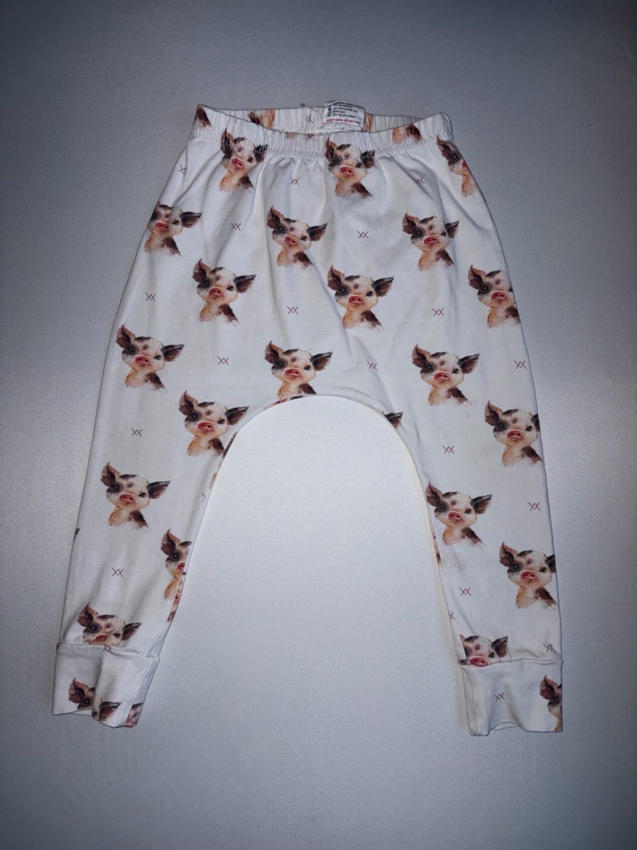 Claybear Pig Animal Farmyard Print Leggings Unique Toddler Handmade Clothing Rare Pants 18-24 months