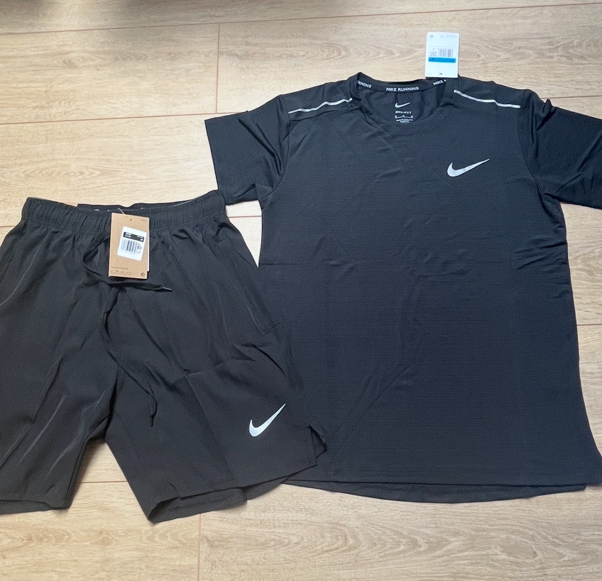 Nike Miller Dri Fit T Shirt and Short Set Size M