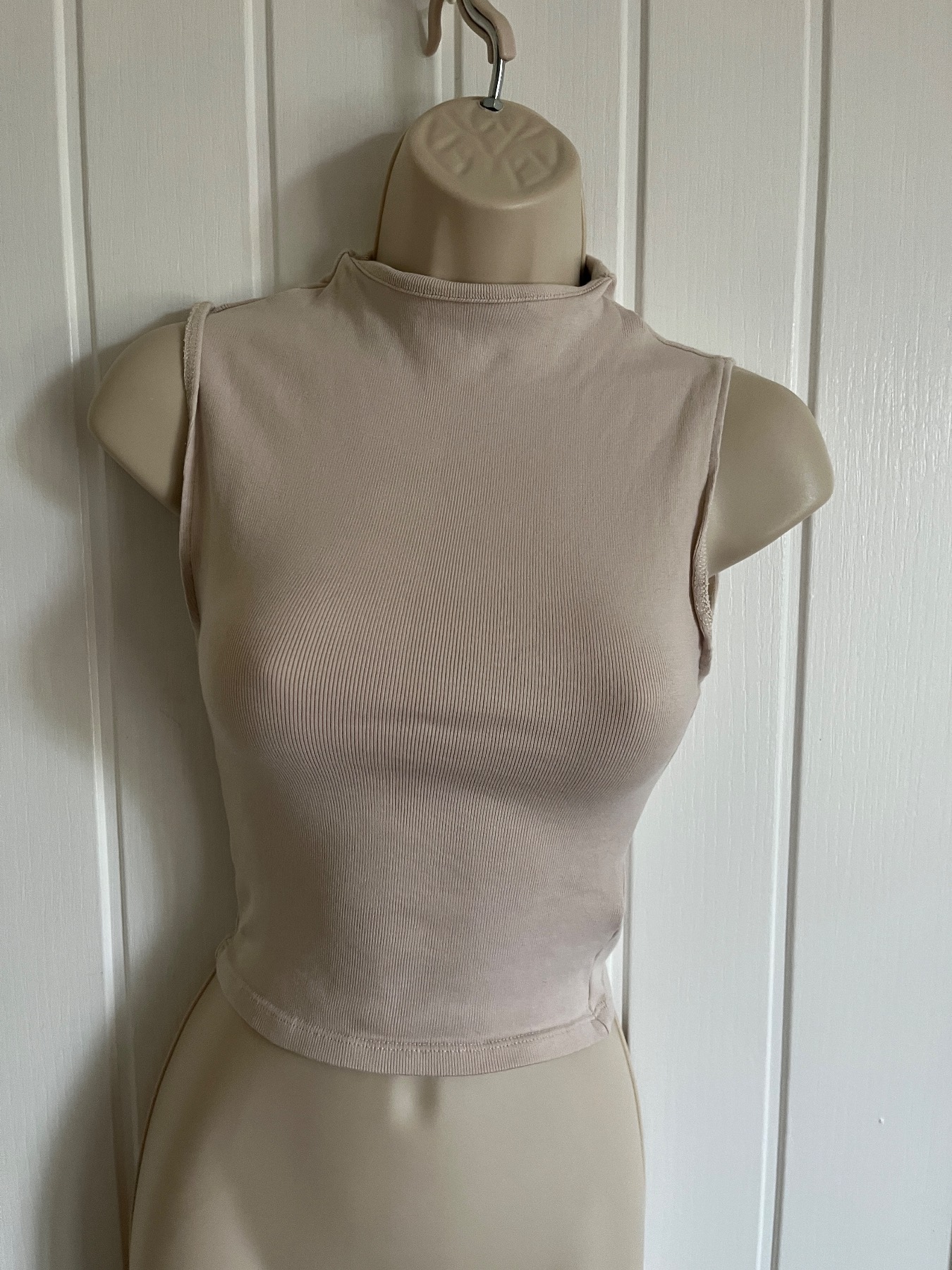 Women’s ribbed beige mock neck cropped top Zara Nwot size S