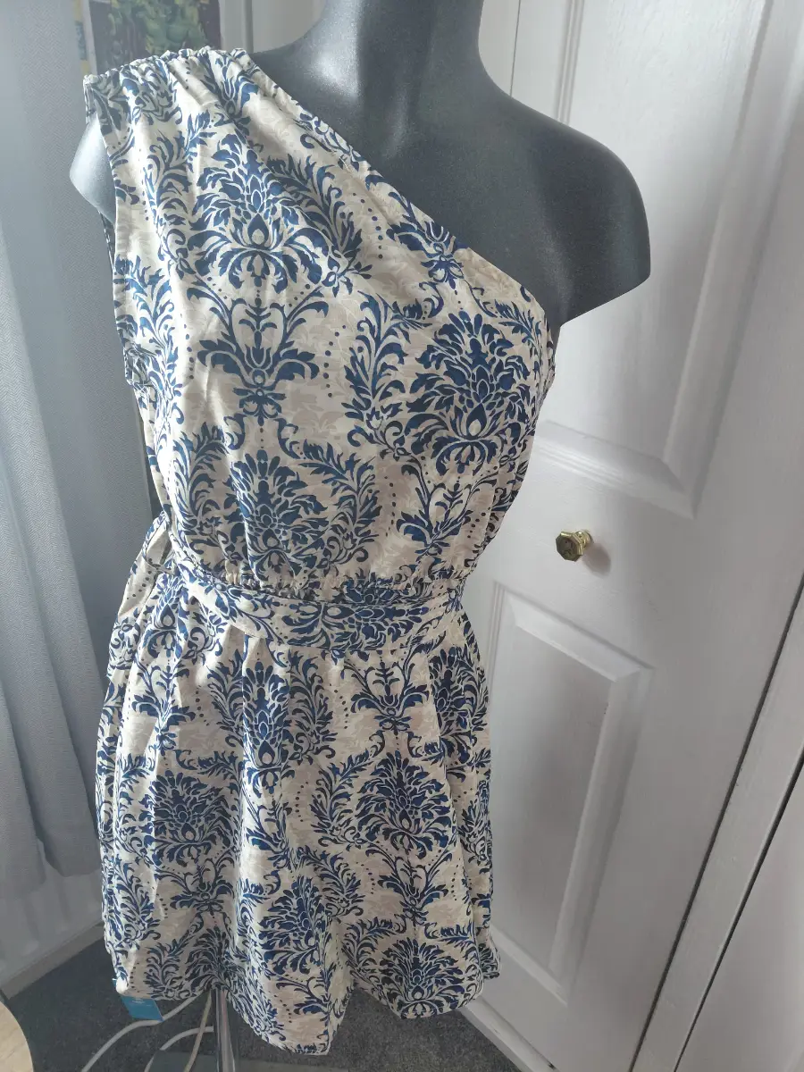 One-Shoulder Damask Mini Dress size L 16-18