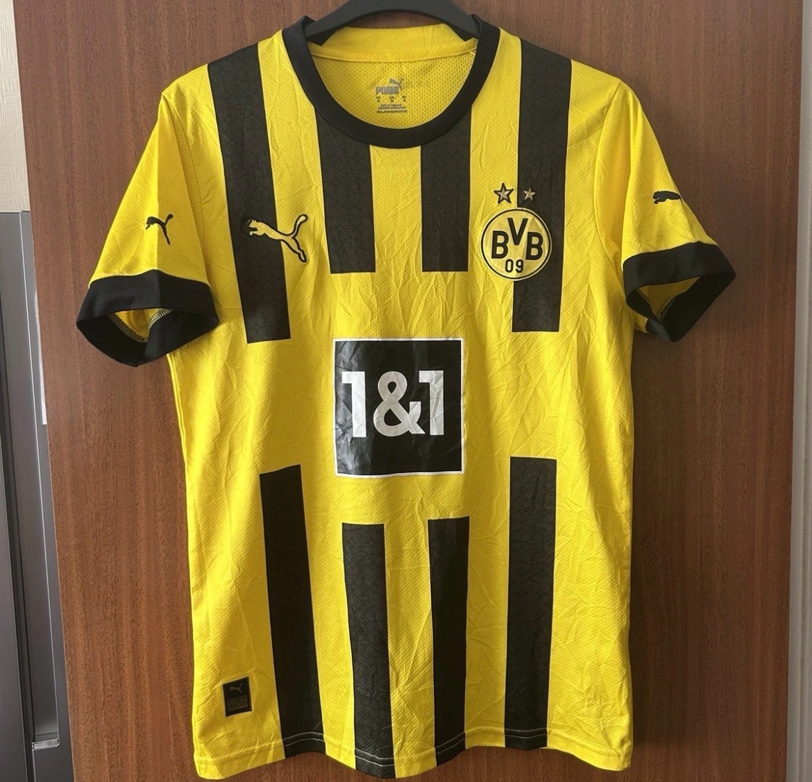 Borussia Dortmund 2023/24 Puma Home Shirt – Men’s Medium – BVB