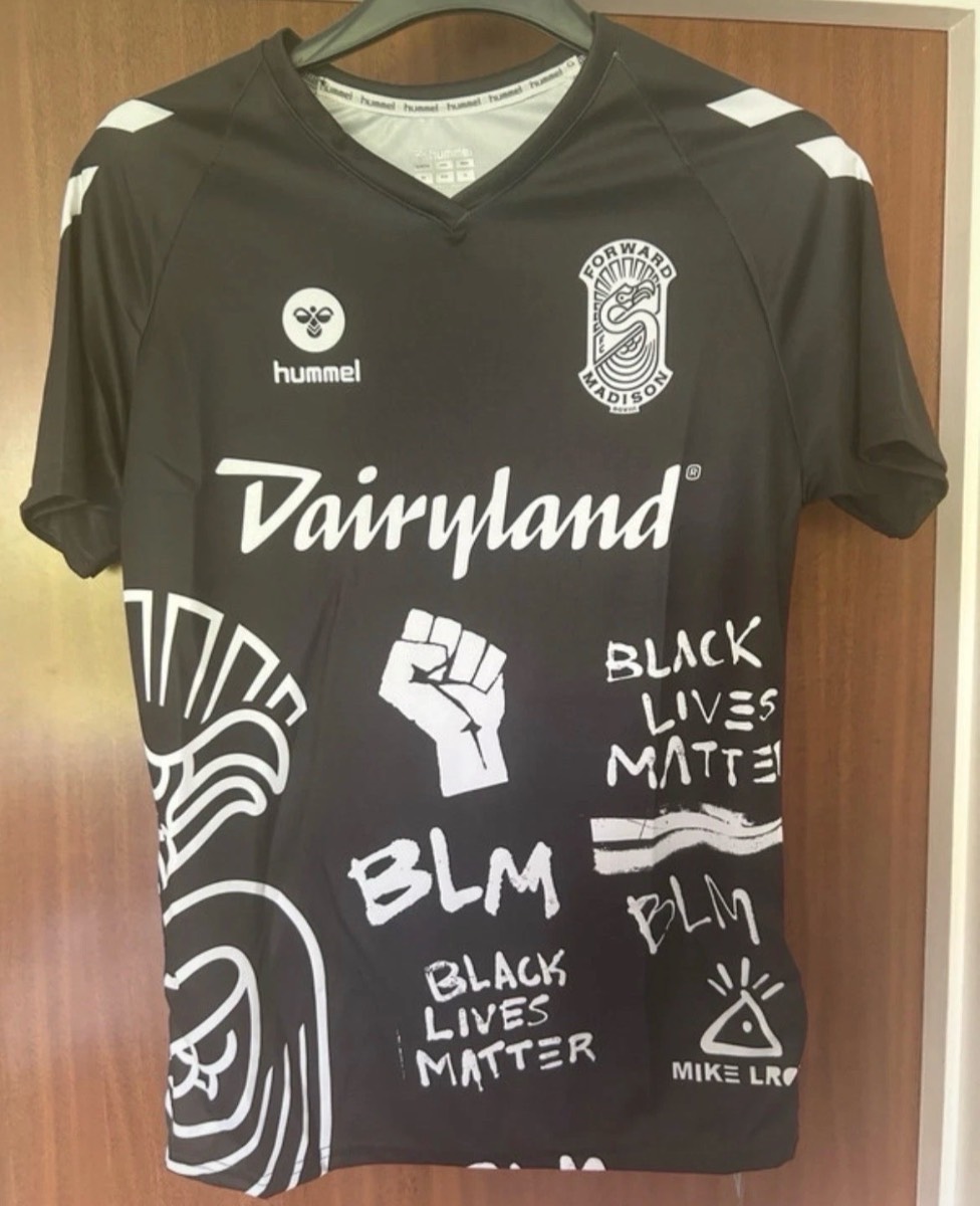 Hummel Forward Madison BLM Special Edition Shirt XS BNWT