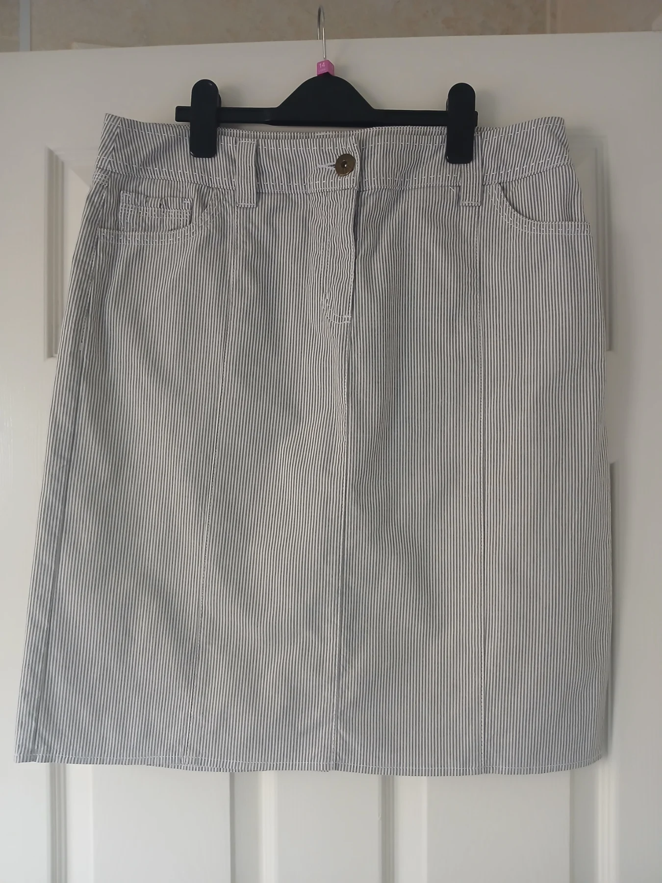 Per Una Ladies Grey/White Pinstripe Mini Shirt - Size 14