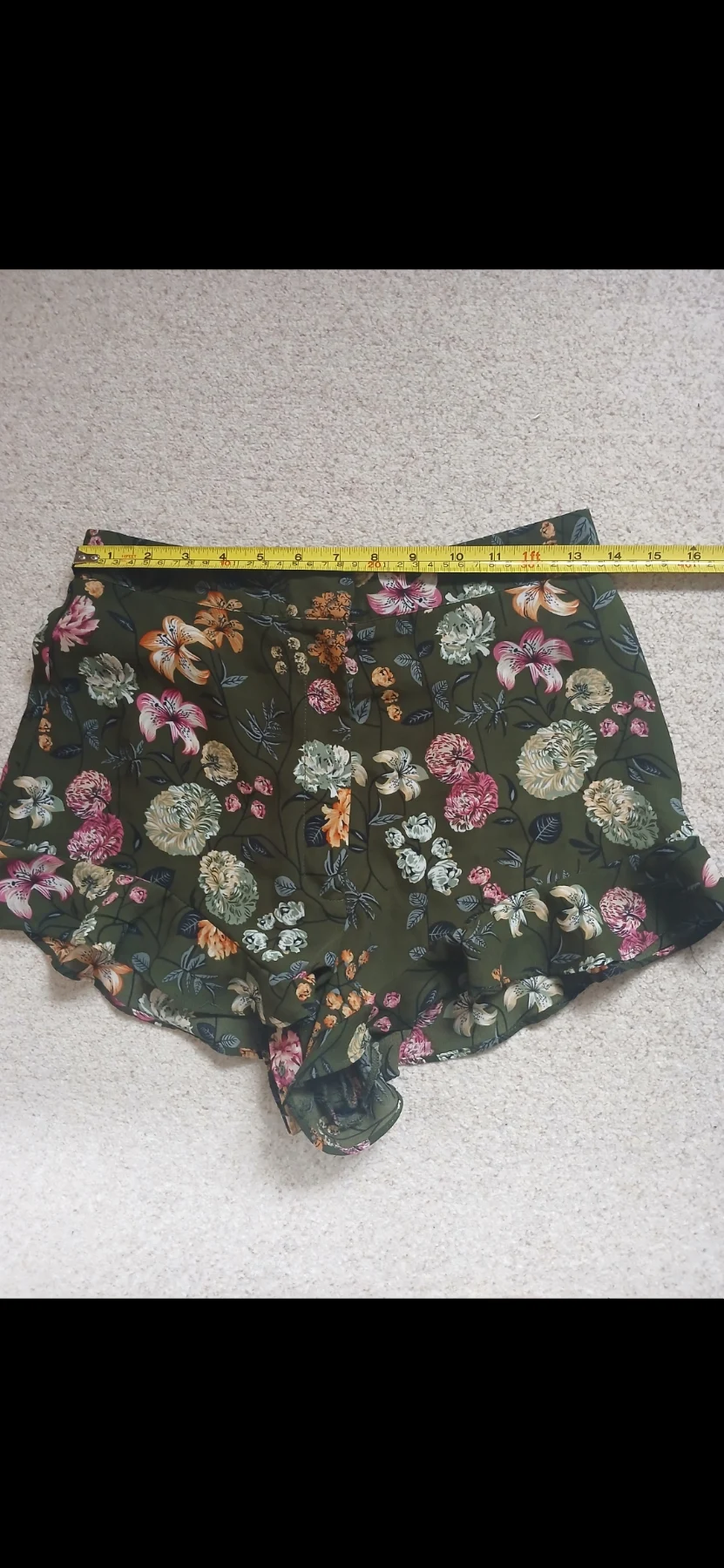 French Fashion House K Zell Floral Shorts - Size 8