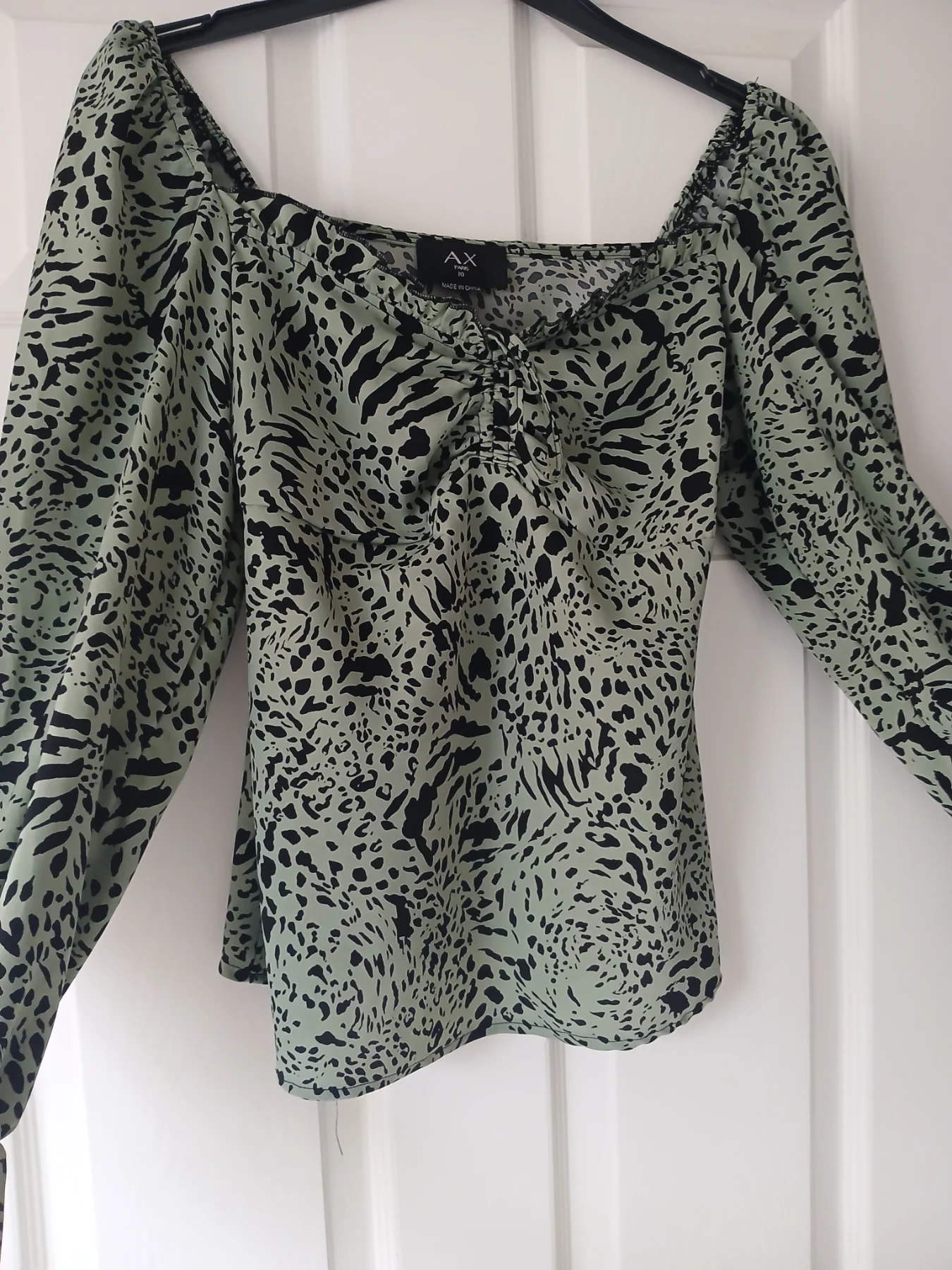 AX Paris Ladies Green and Black Long Sleeved Blouse - Size 10
