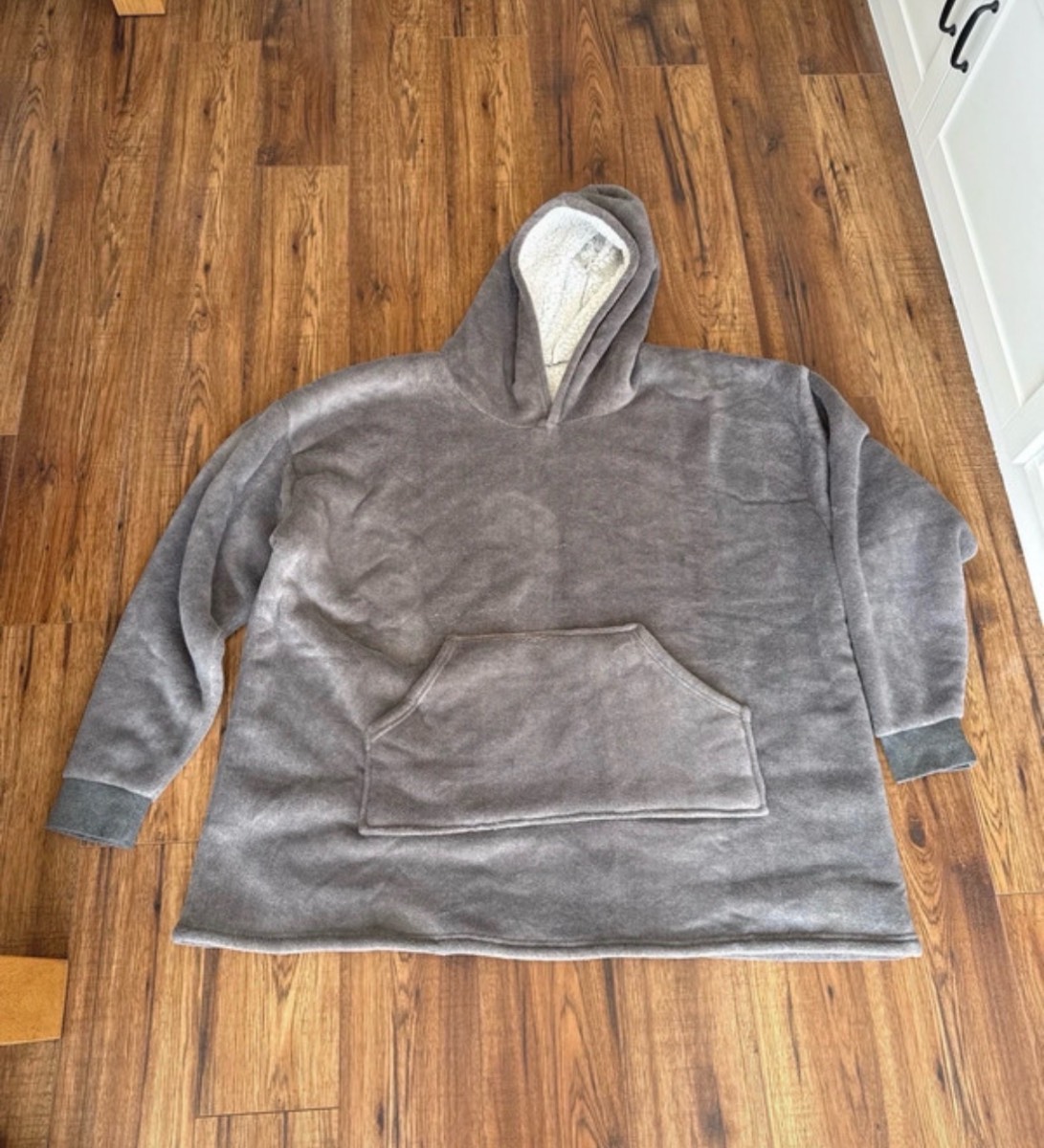 Grey oodie/snoodie with large front pocket