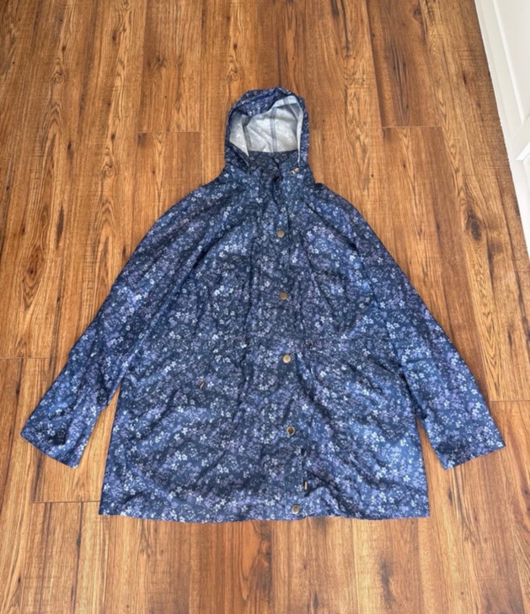 Plus-size Floral raincoat with or without hood