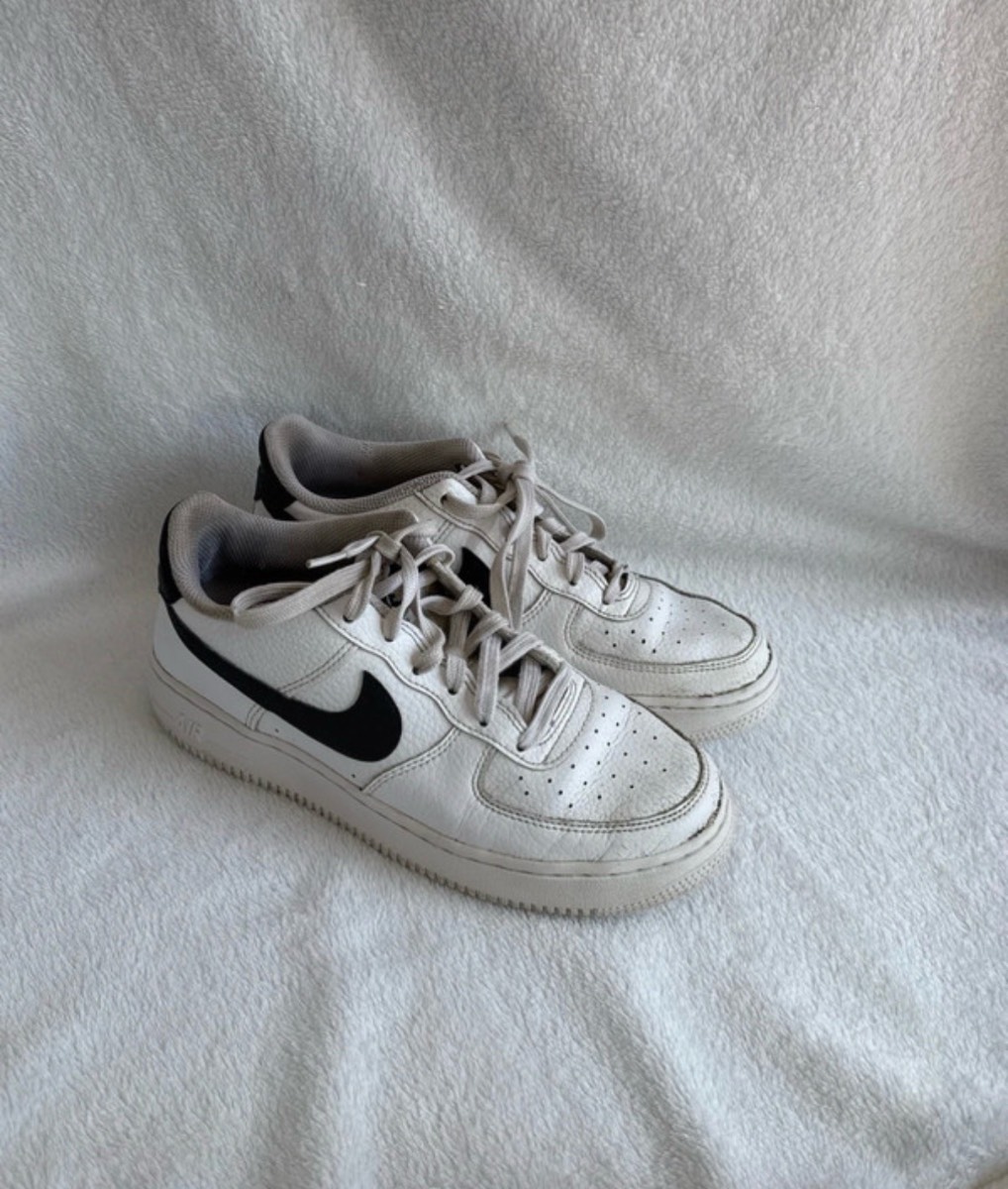 White&black airforce 1’s Nike trainers