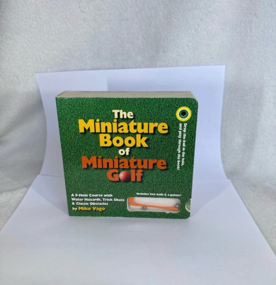 The miniature book of miniature golf