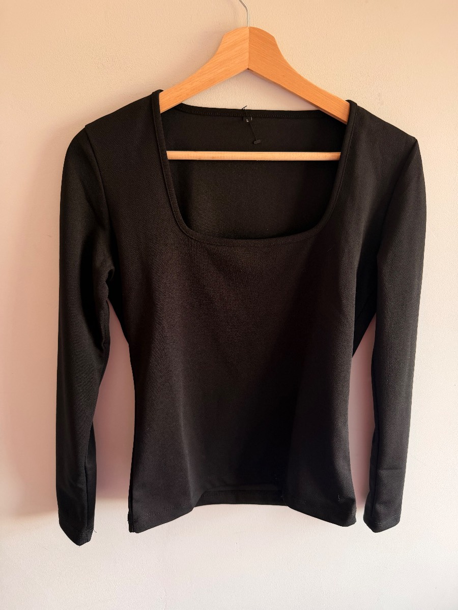 Black square neck long sleeve top workwear size large women’s office formal