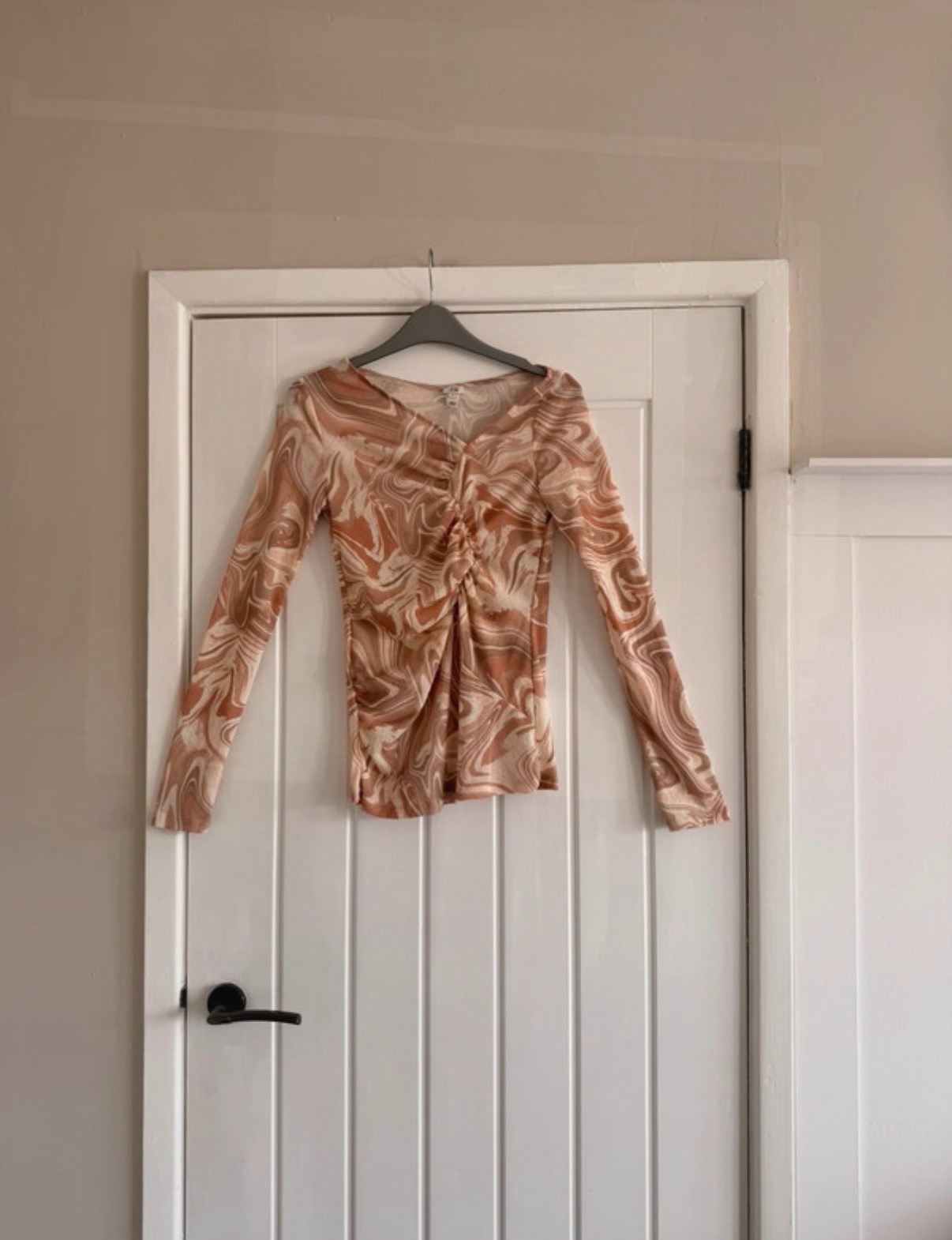 River island top size 10
