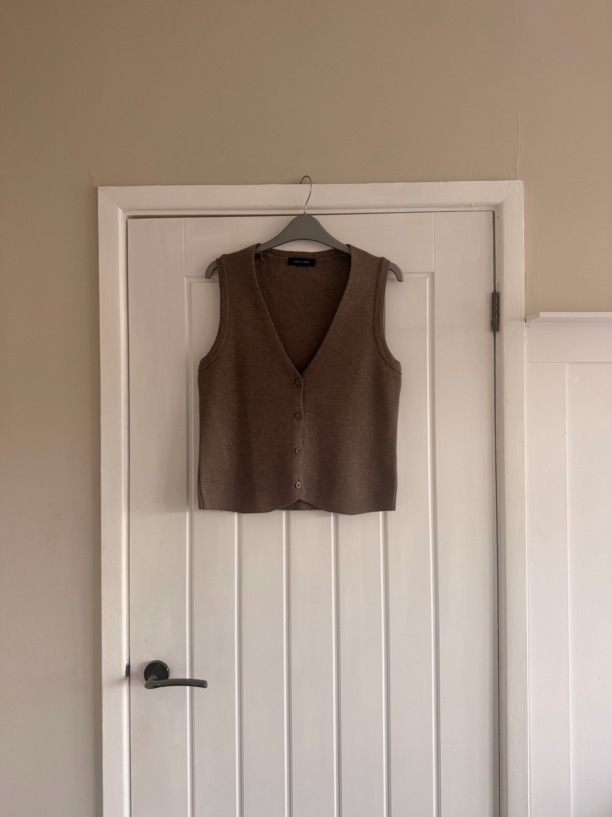 New look sleeveless cardigan size 10