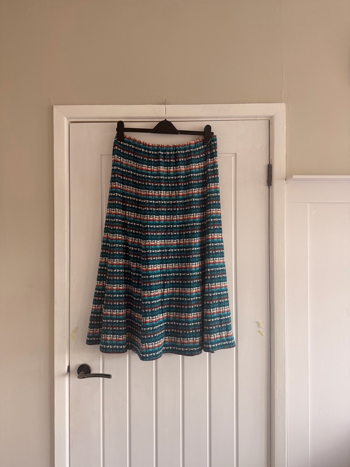 Eastex ladies midi skirt size 12