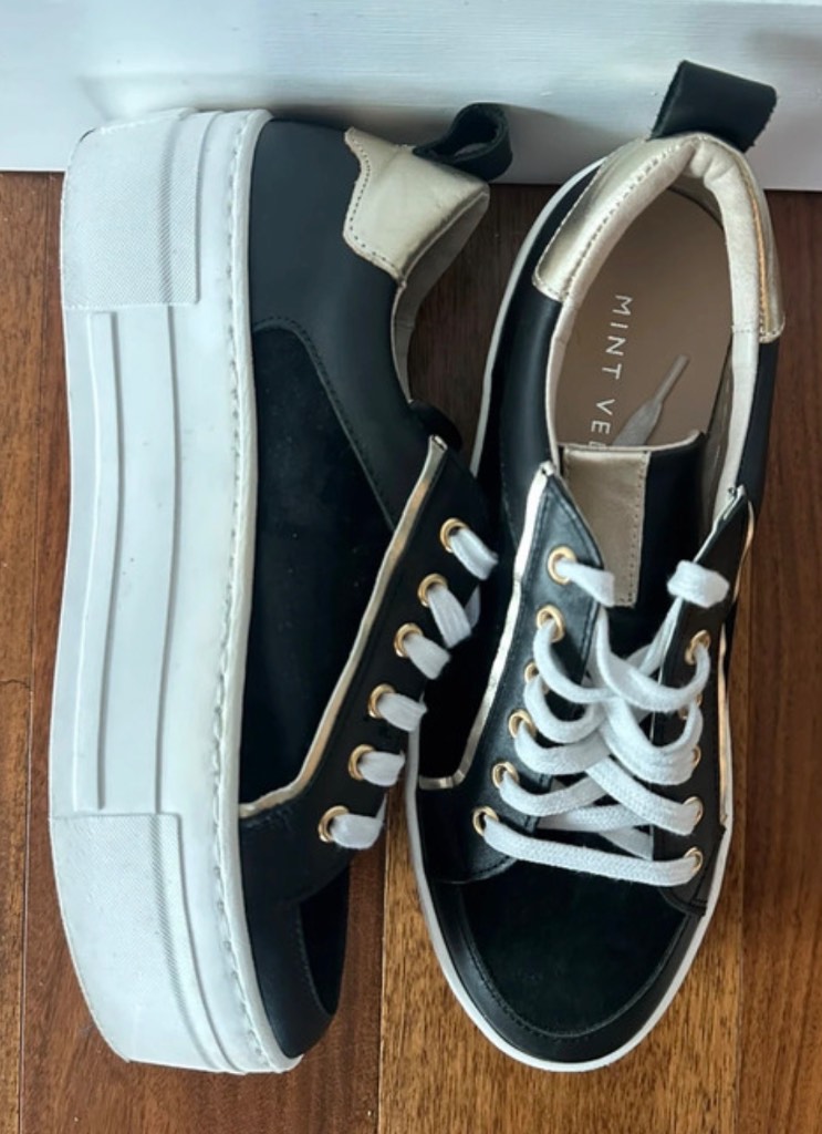 Mint Velvet Black Leather Ria Platform Trainers Size 5 / 38 Gold Detail RRP £119