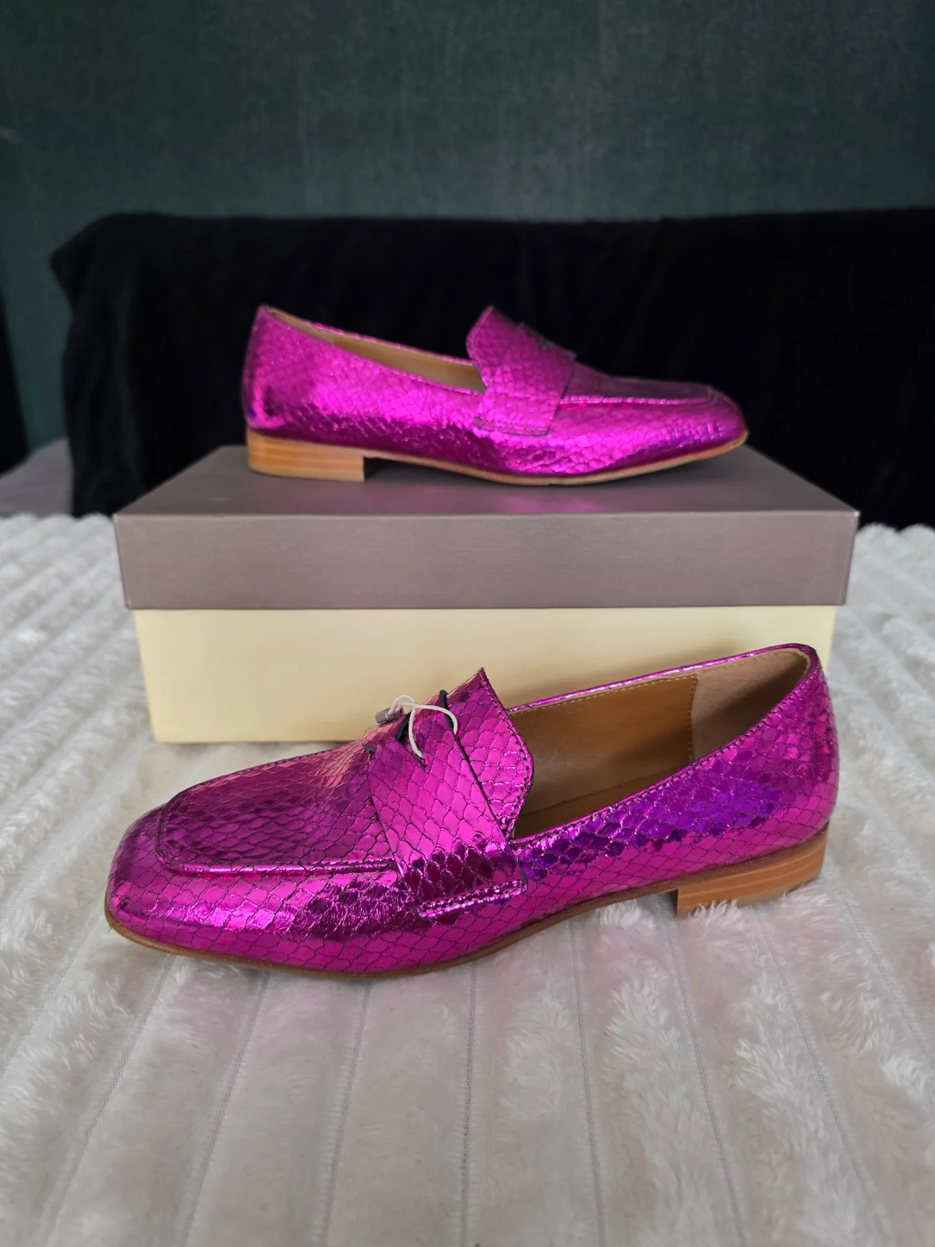 Size 4 Julie Dee Pink sparkle loafers
