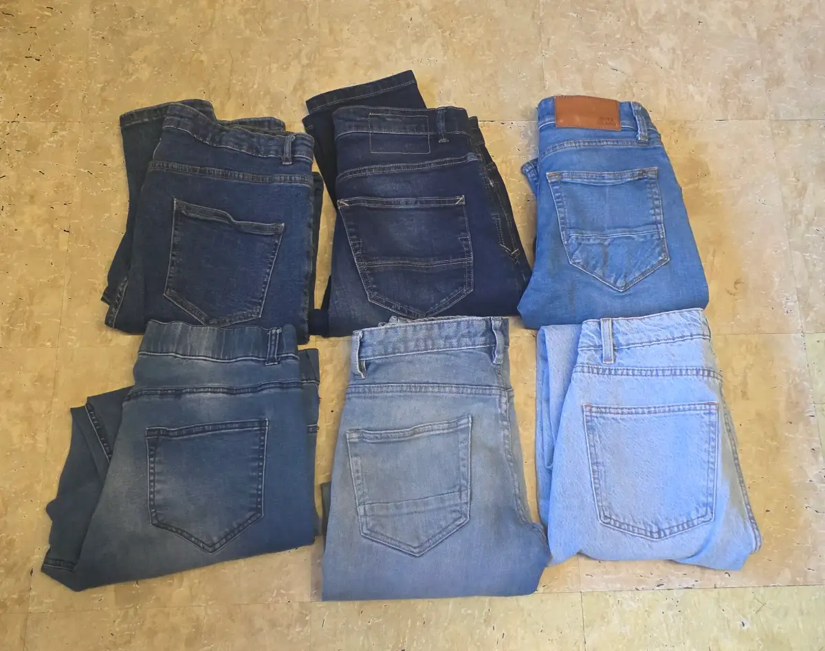 Bundle of Highstreet Branded Jeans - Men's and Women's - Mixed Sizes - Grade A
