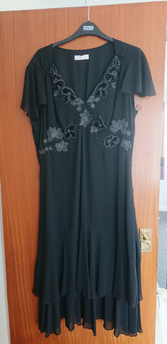 Black floaty dress. Size 18