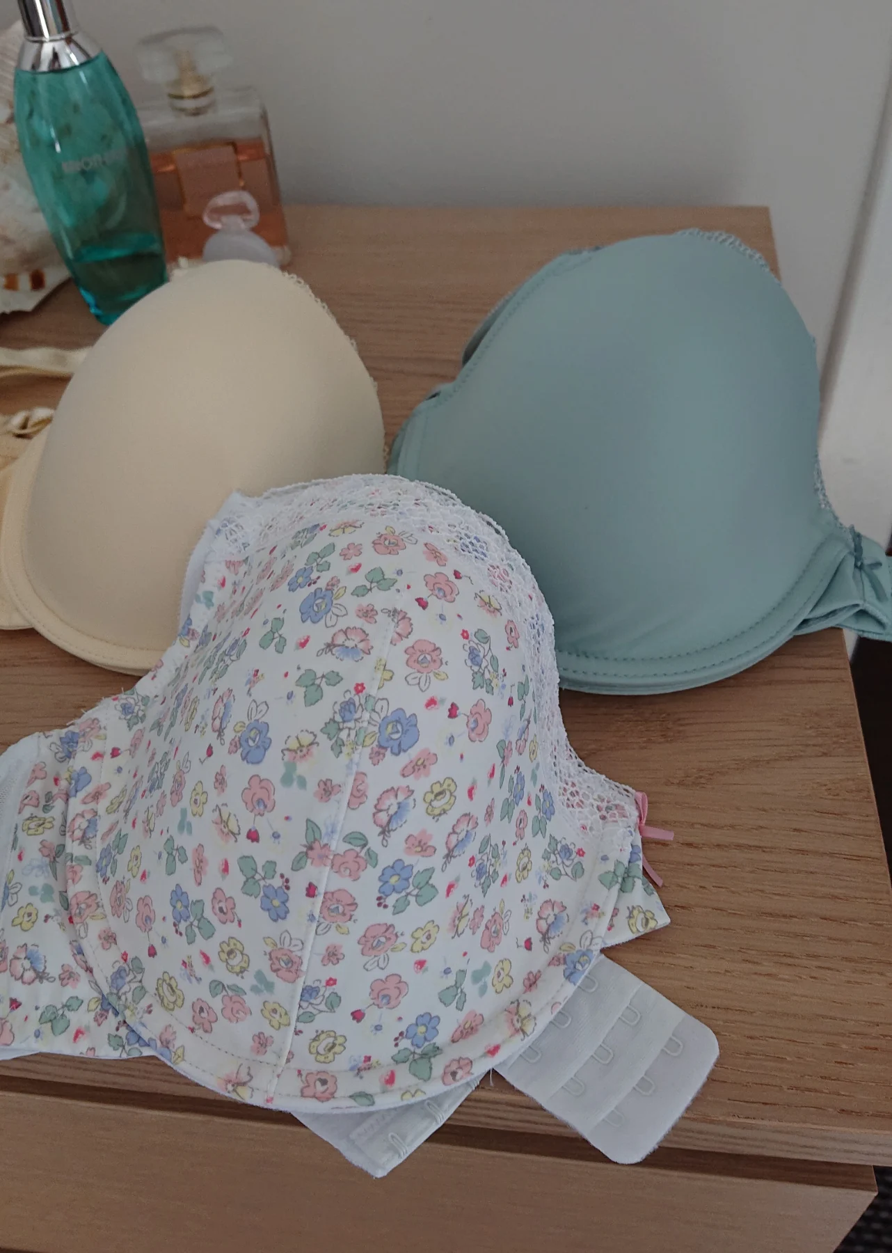 Padded underwire bras x3. Size 38D