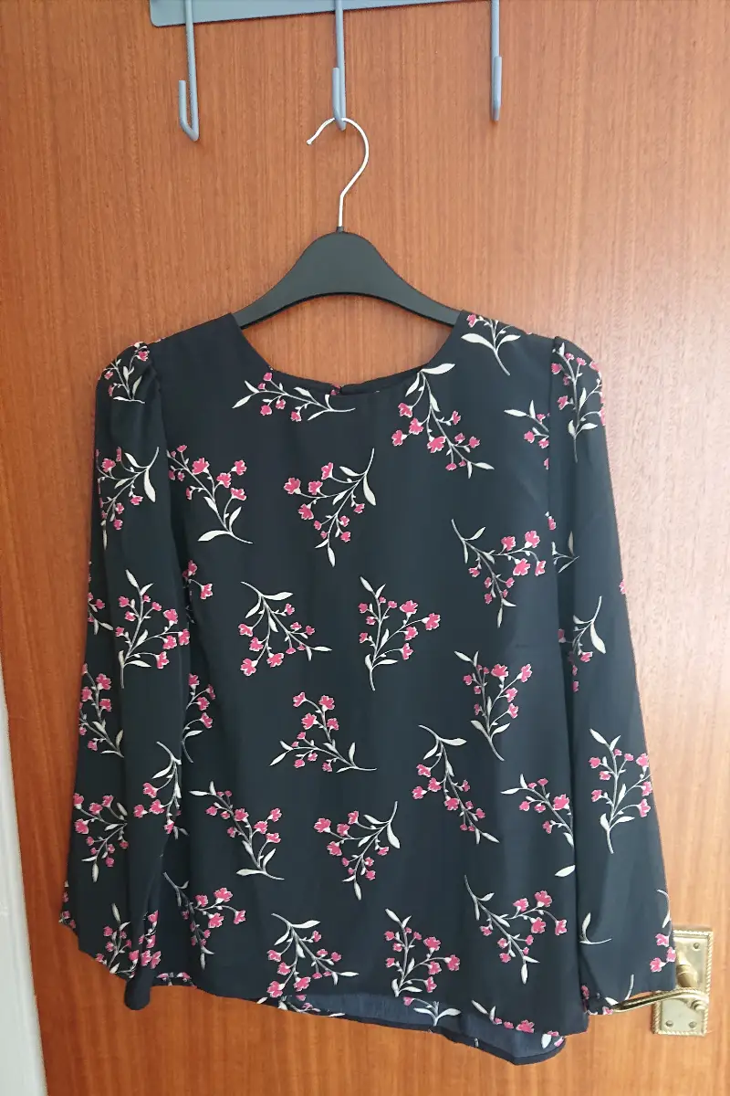 Peacock long sleeved blouse. Size 12