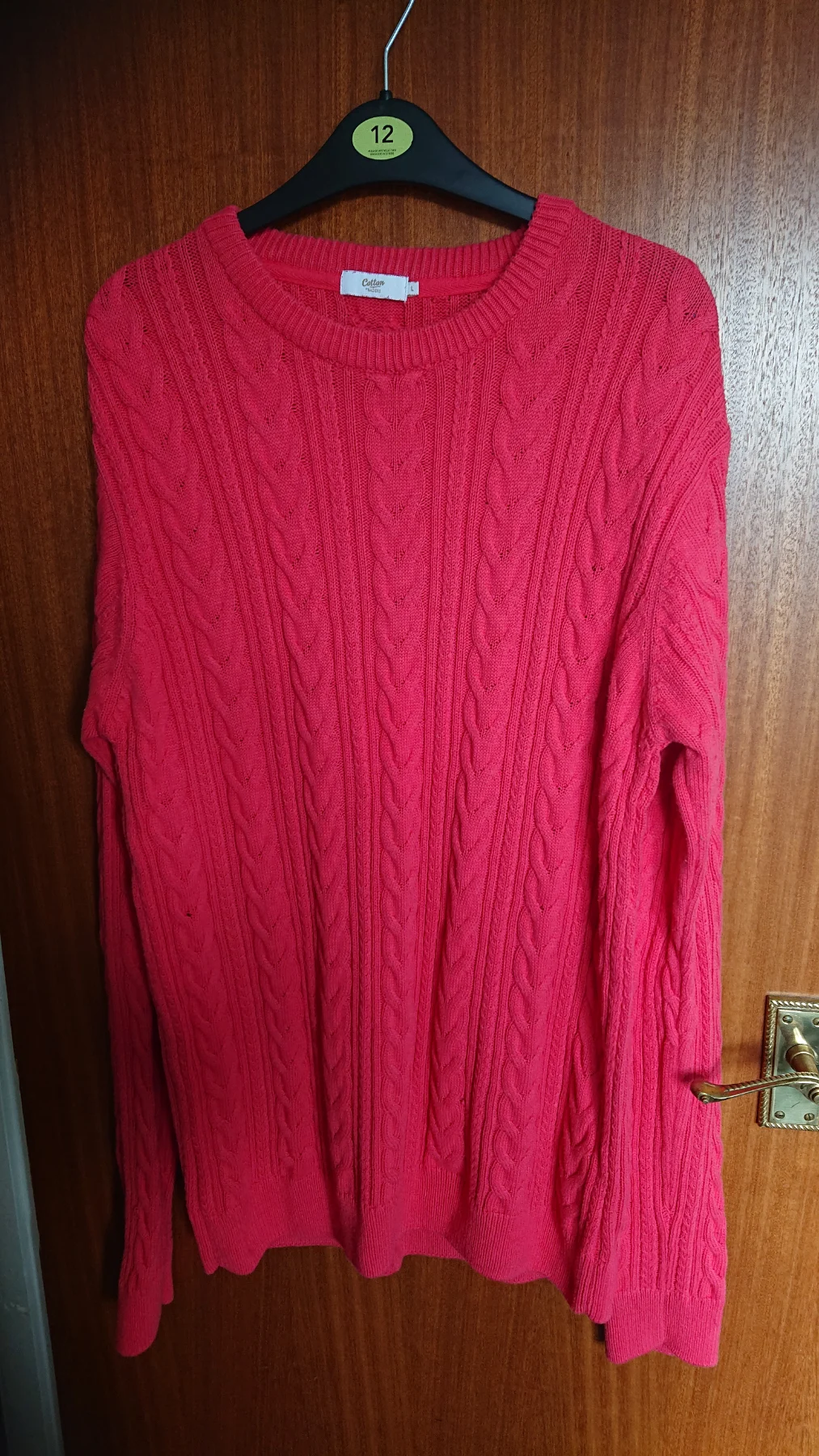Cotton traders cable knit cotton jumper. Size