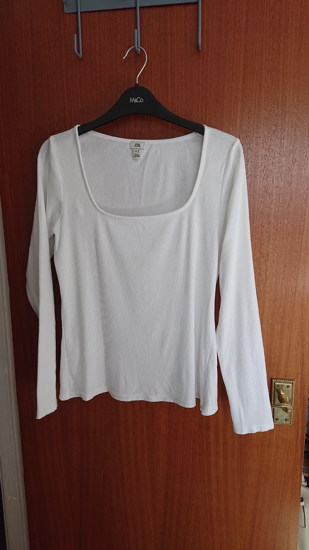 River Island white long sleeved top.Size 14