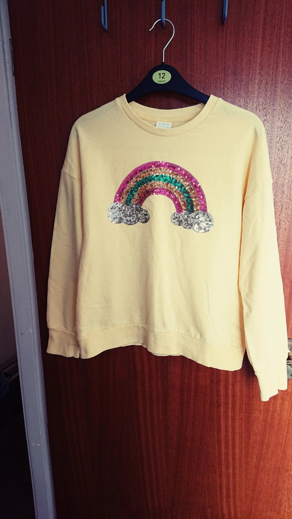 Girl's yellow cotton sweatshirt. Age 12-13