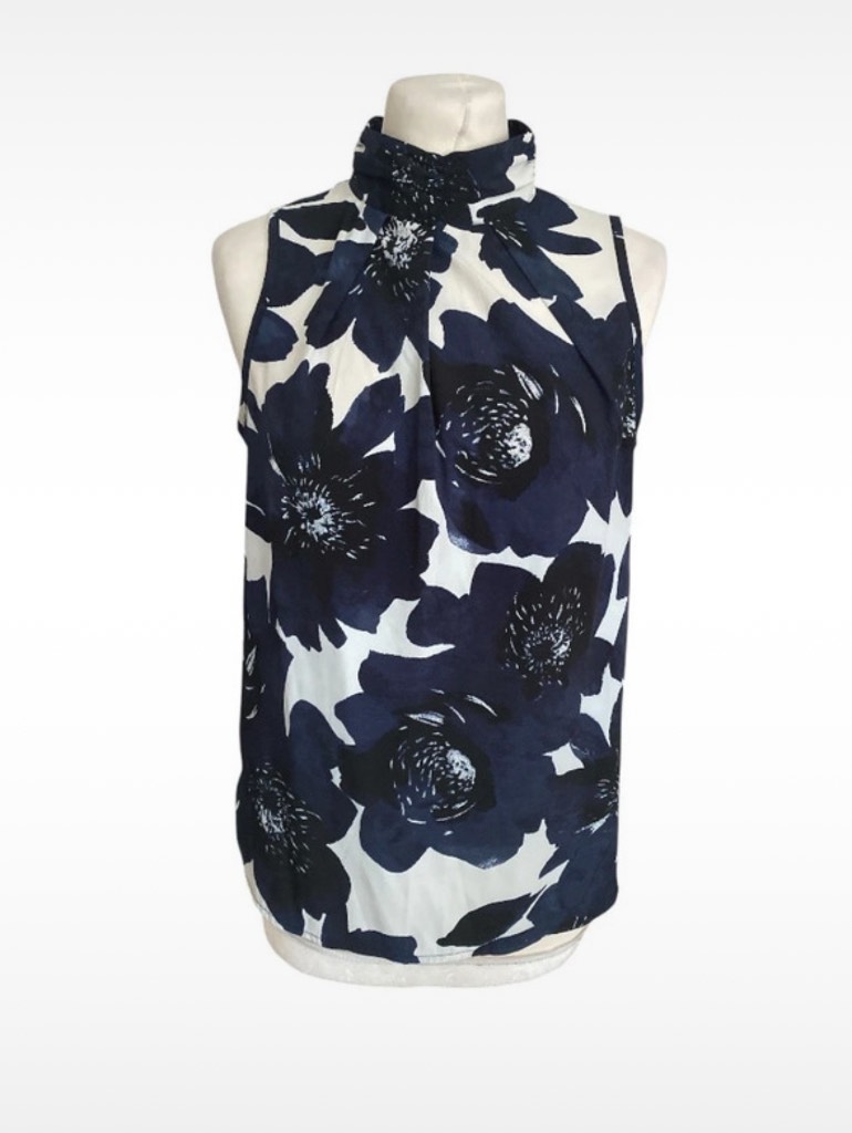 Next high neck sleeveless blouse in a small in VGC