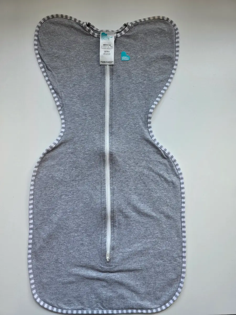 Medium love to dream swaddle 1.0 tog moderate weather