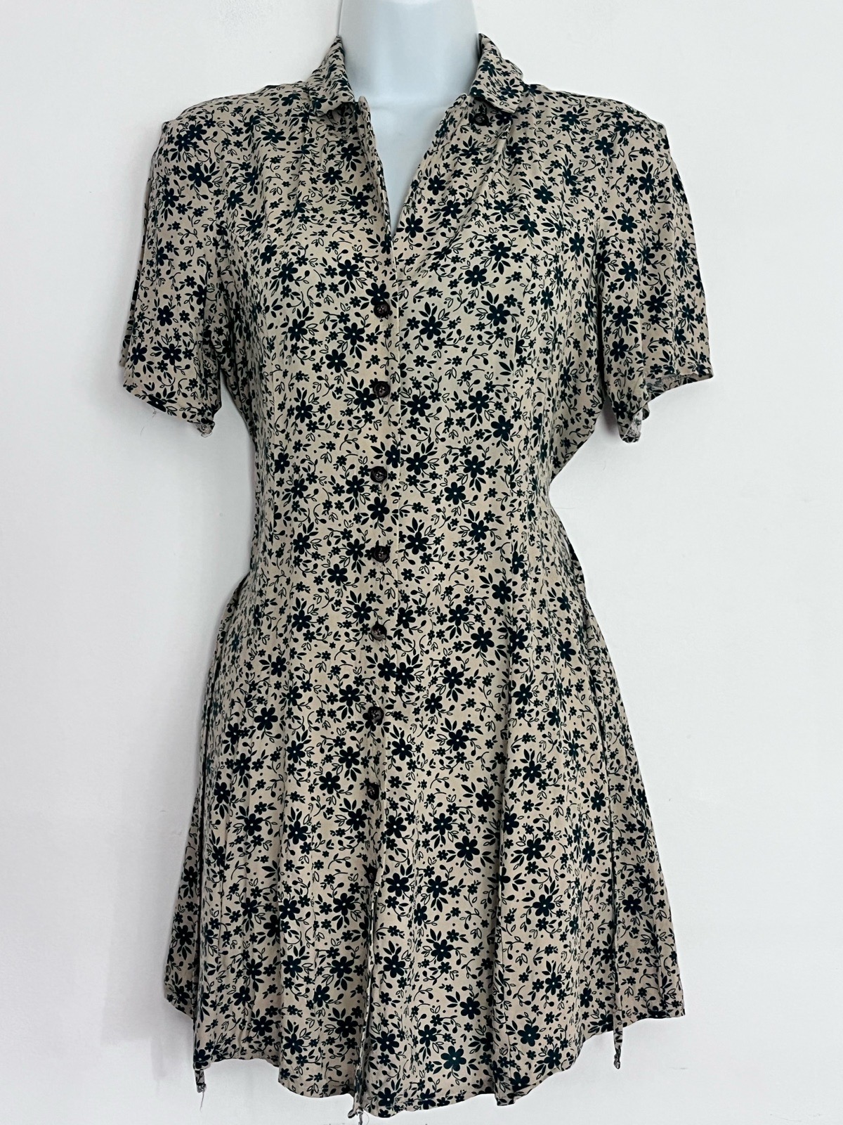 Urban Outfitters Archive Floral Mini Shirt Dress S/P 100% Viscose Ditsy Print