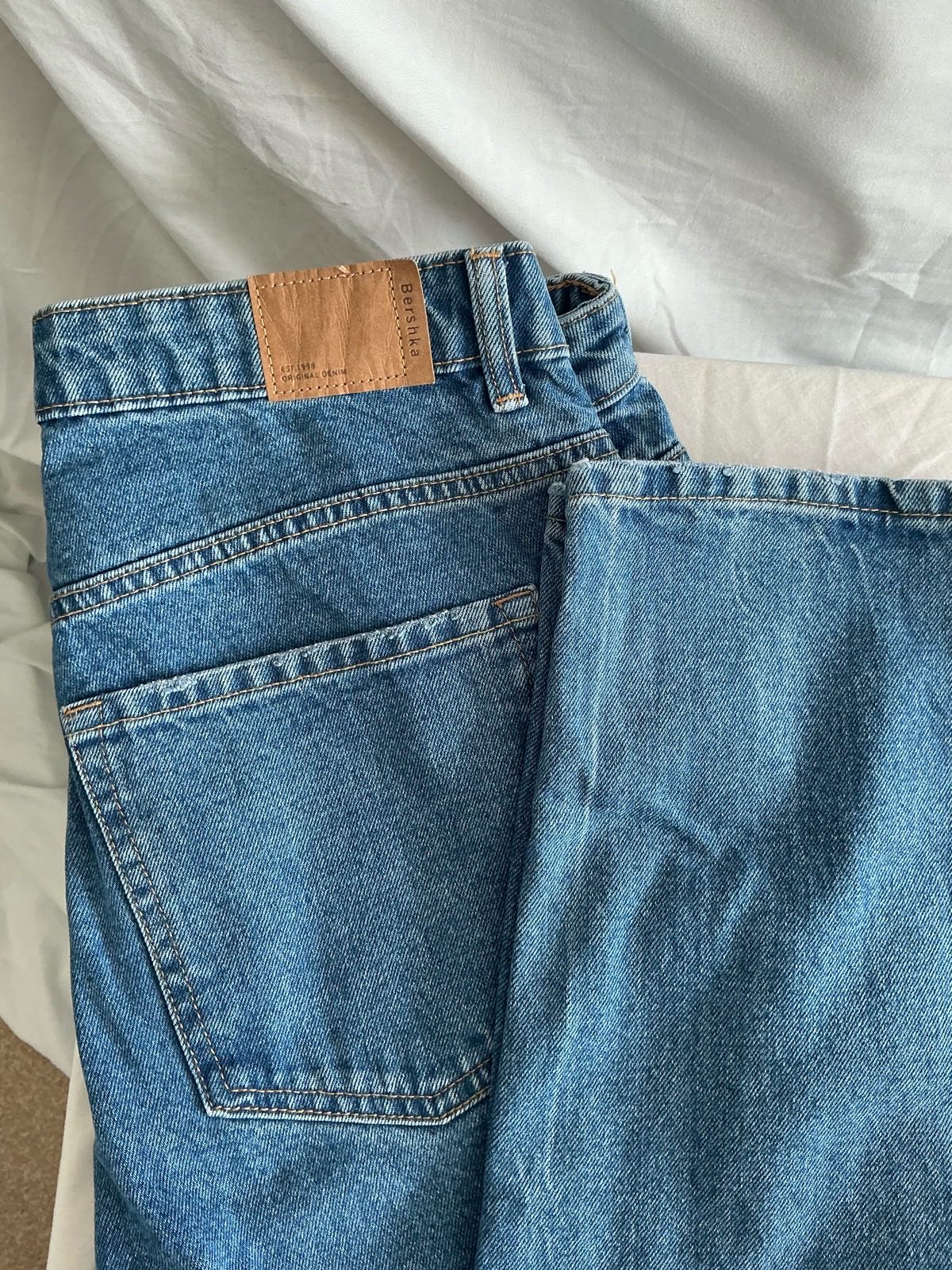 Bershka Size 12 Blue Mom Jeans BNWT High Waist Denim Straight Leg