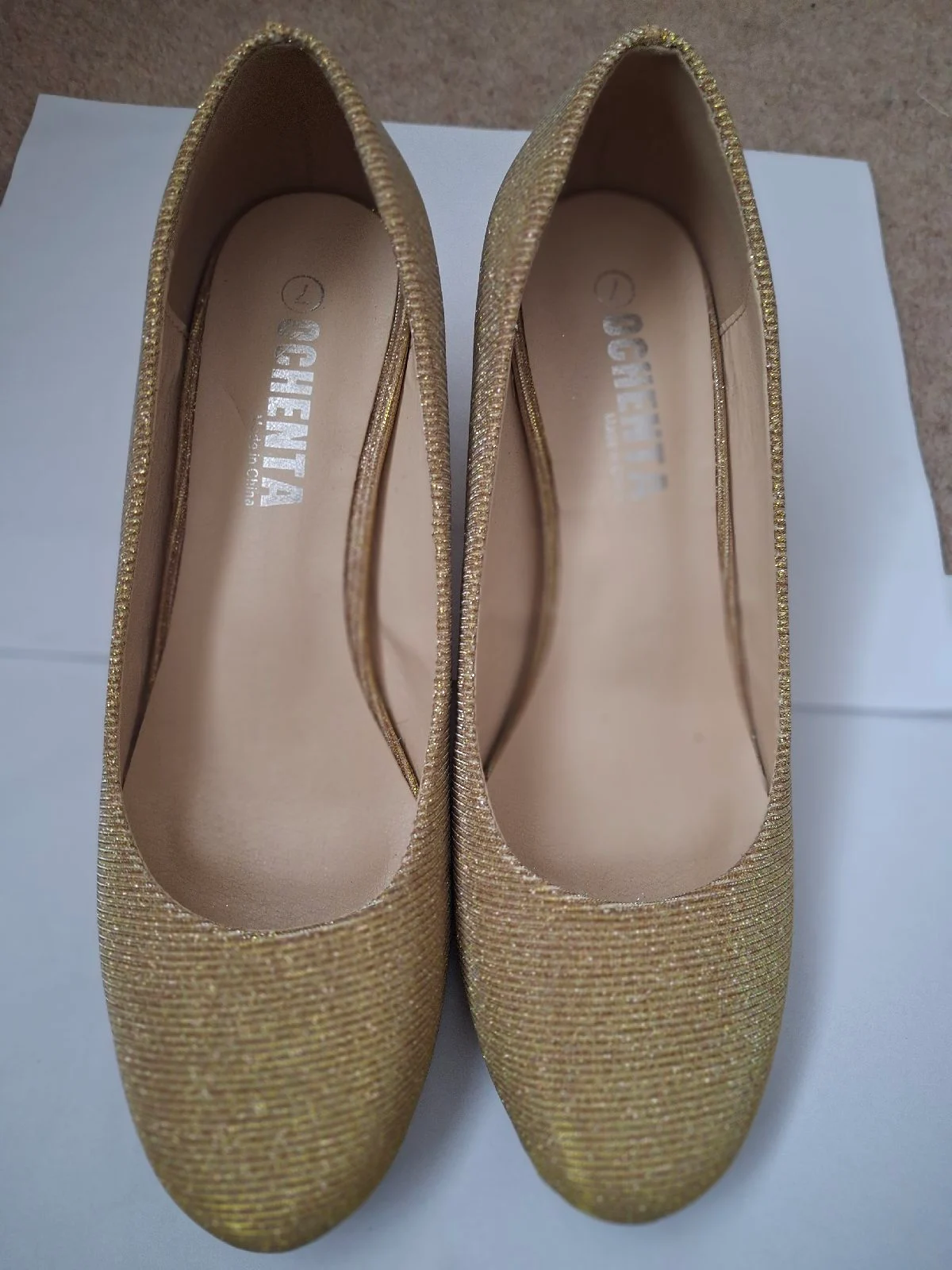 Woman shose