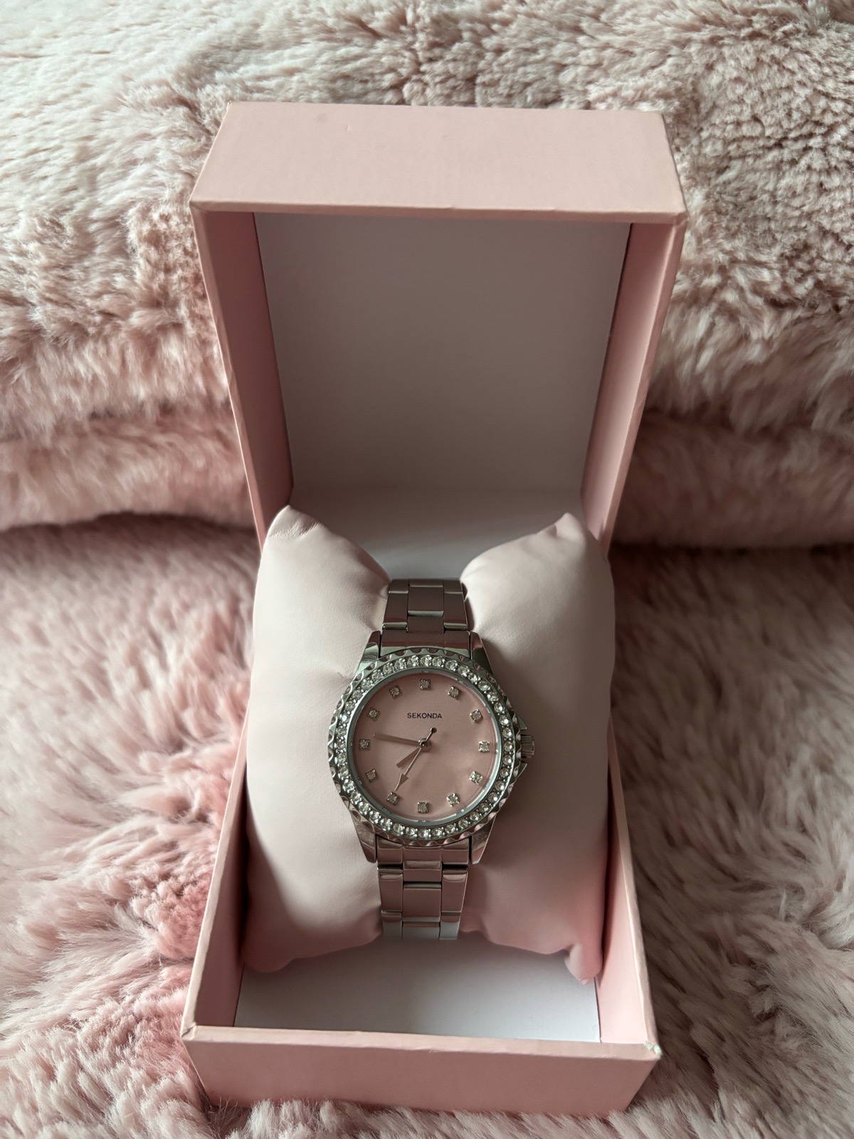Sekonda Elizabeth Women's Quartz Diamontie Watch -33MM⌚️