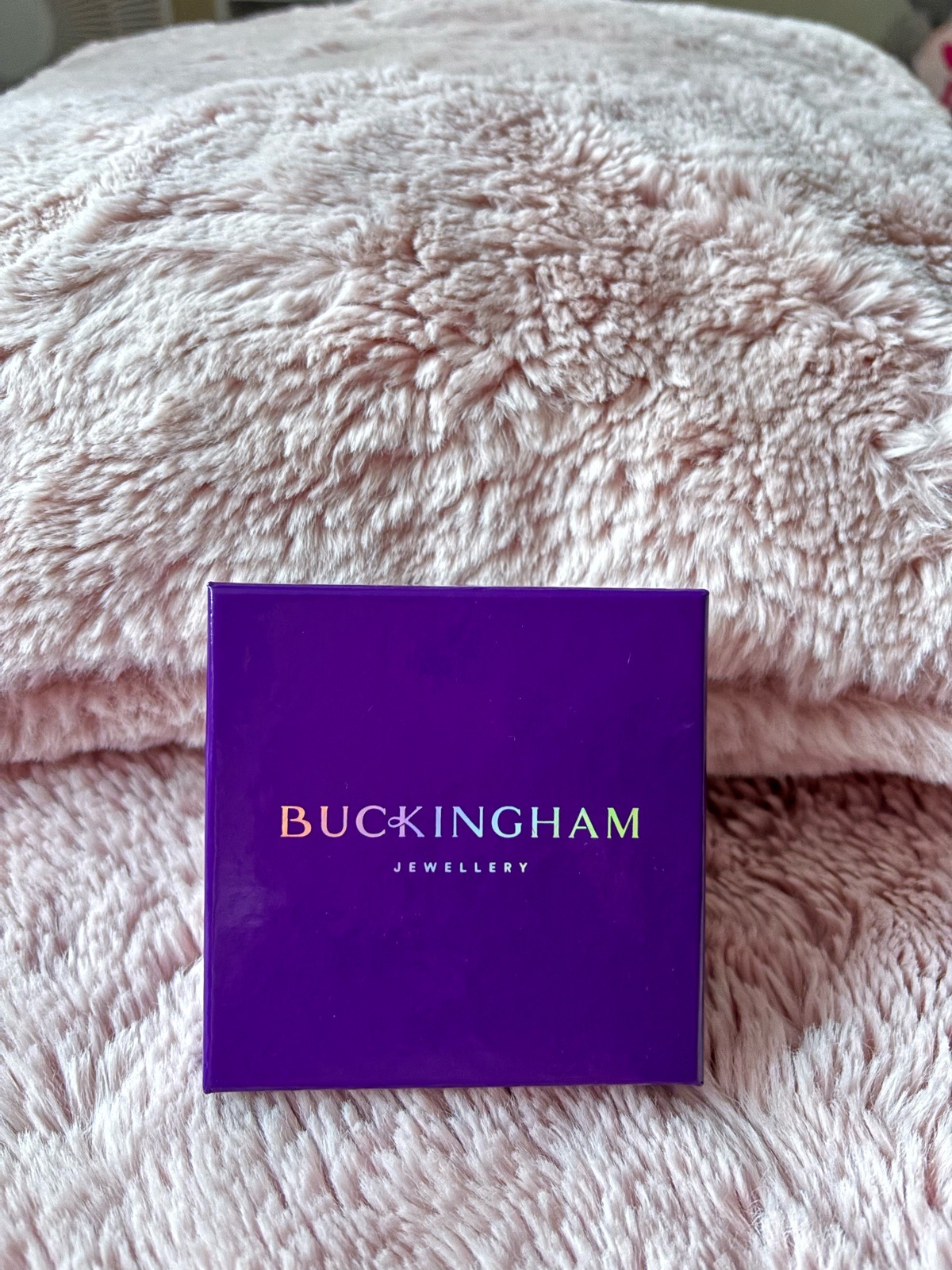 Buckingham Jewellery Baby Blue & Pearl White Diamontie Brooch 🦋