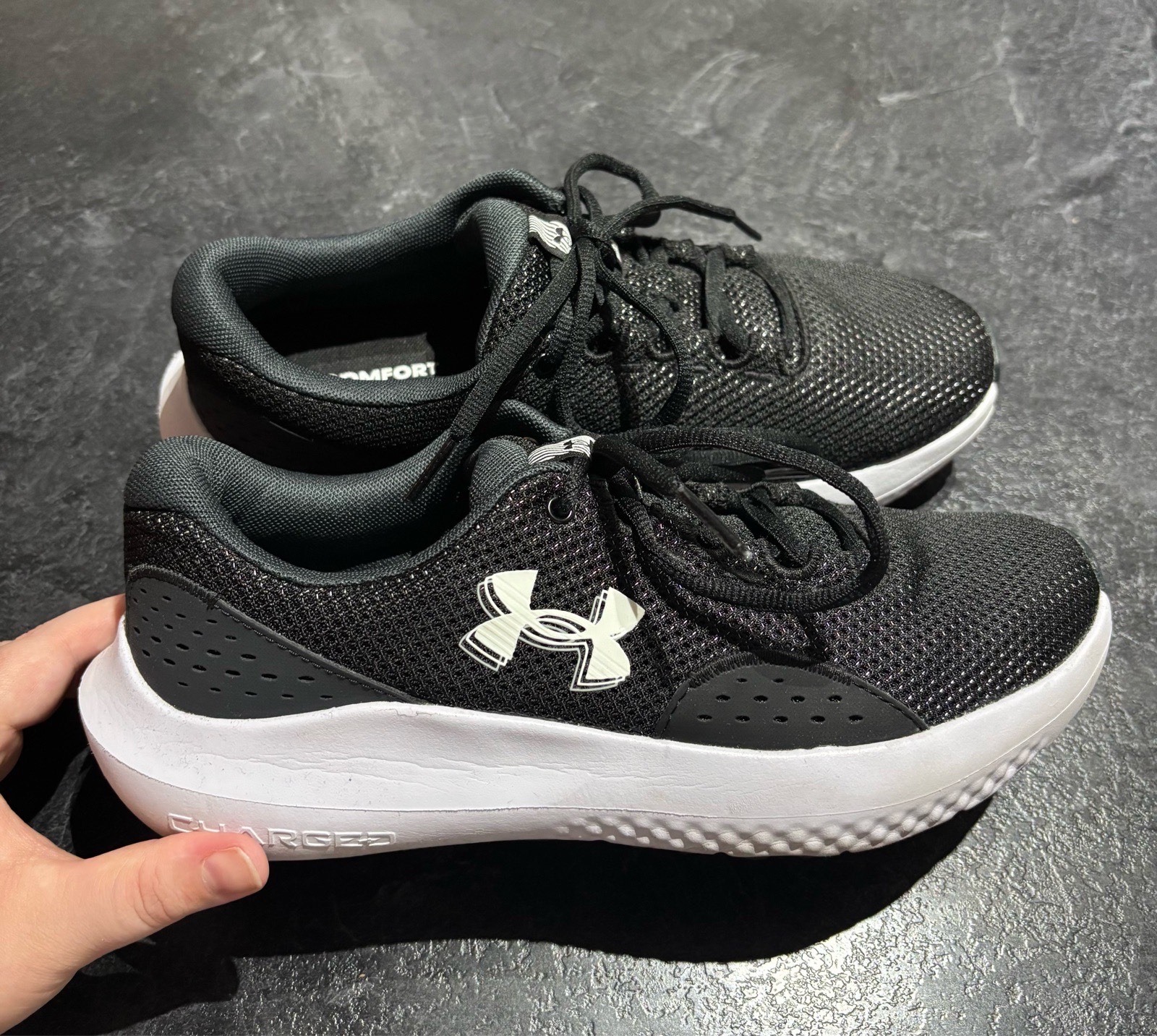 Black & White Under Armour Surge 4 Women's Trainers Size 6 👟