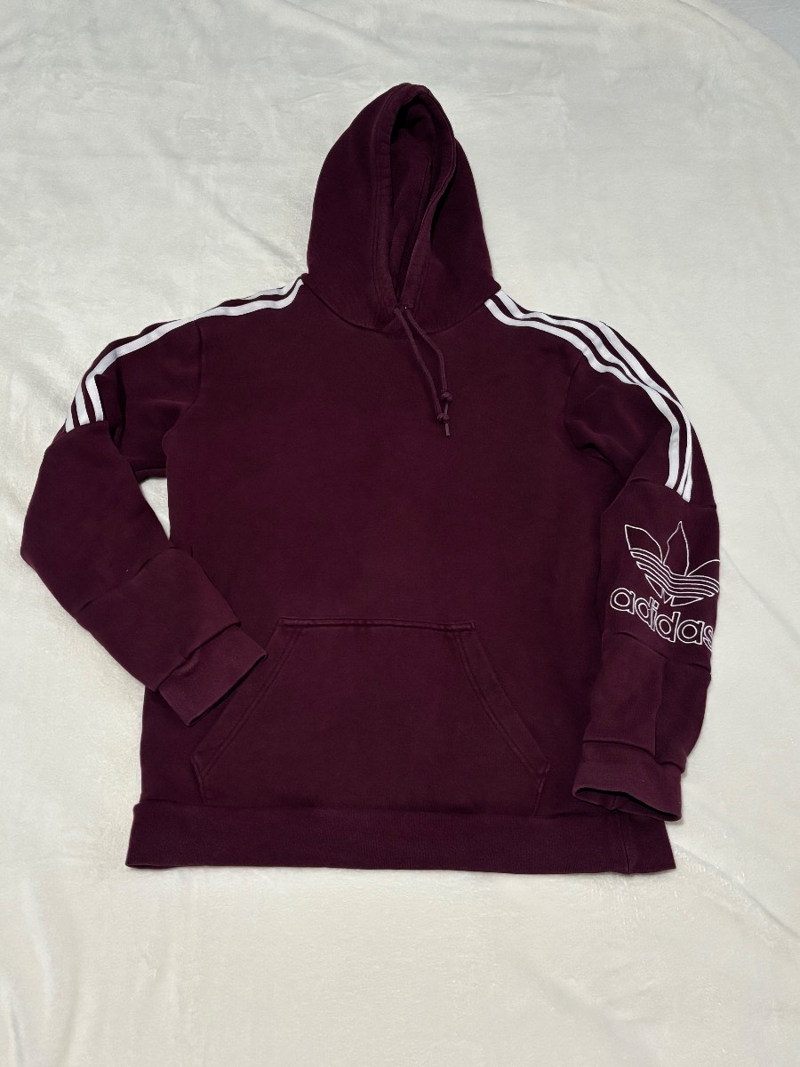 Burgundy Adidas hoodie with large pocket - size S