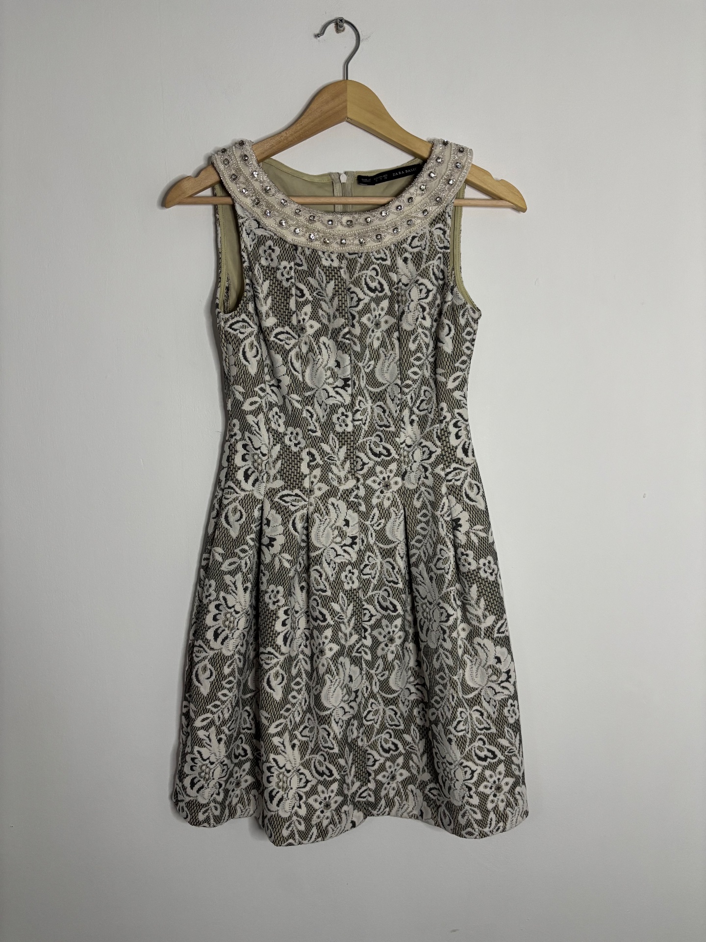 Zara floral embellished collared a-line mini dress - size S (8)